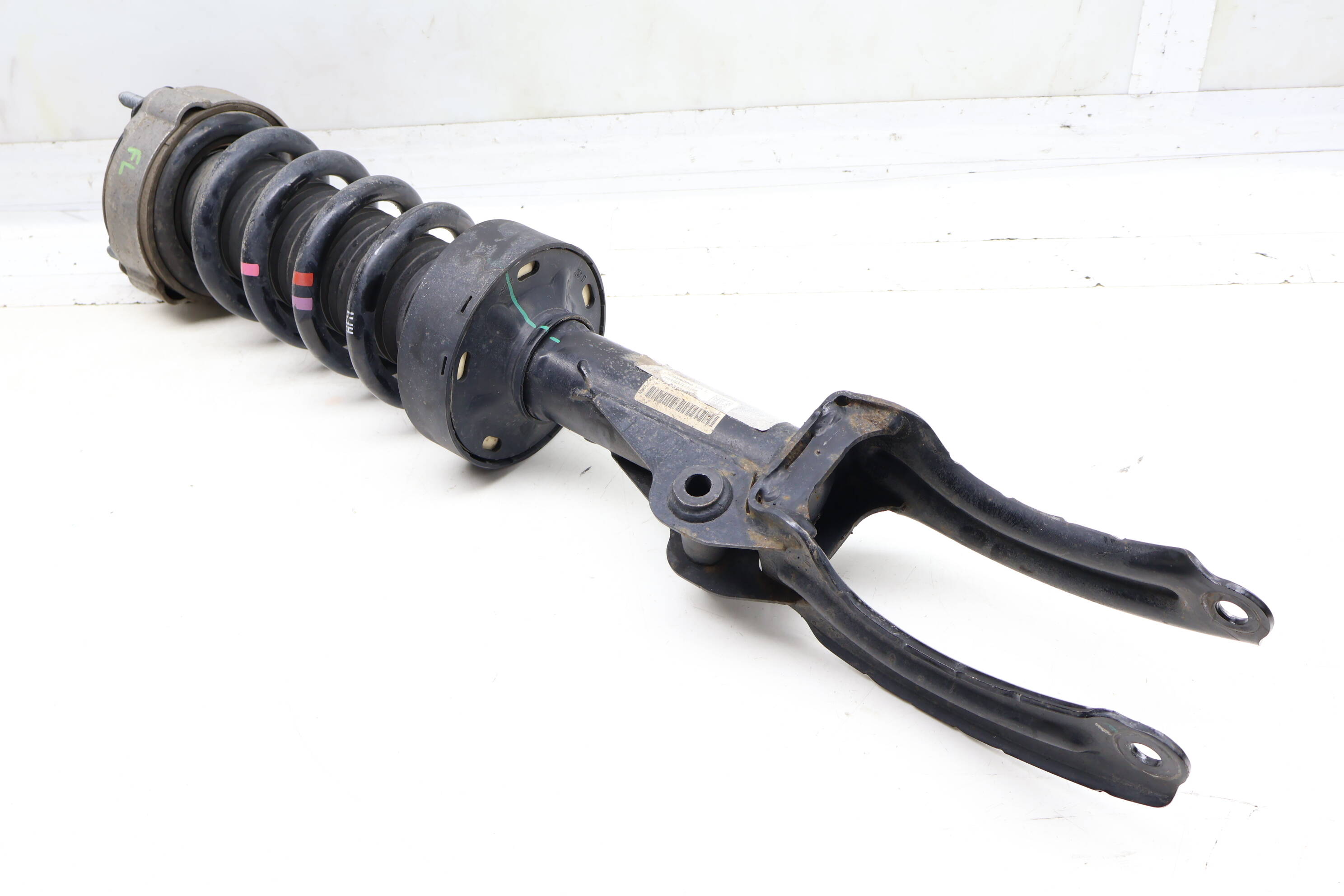 Strut Shock / Spring Assembly 7P5413031F