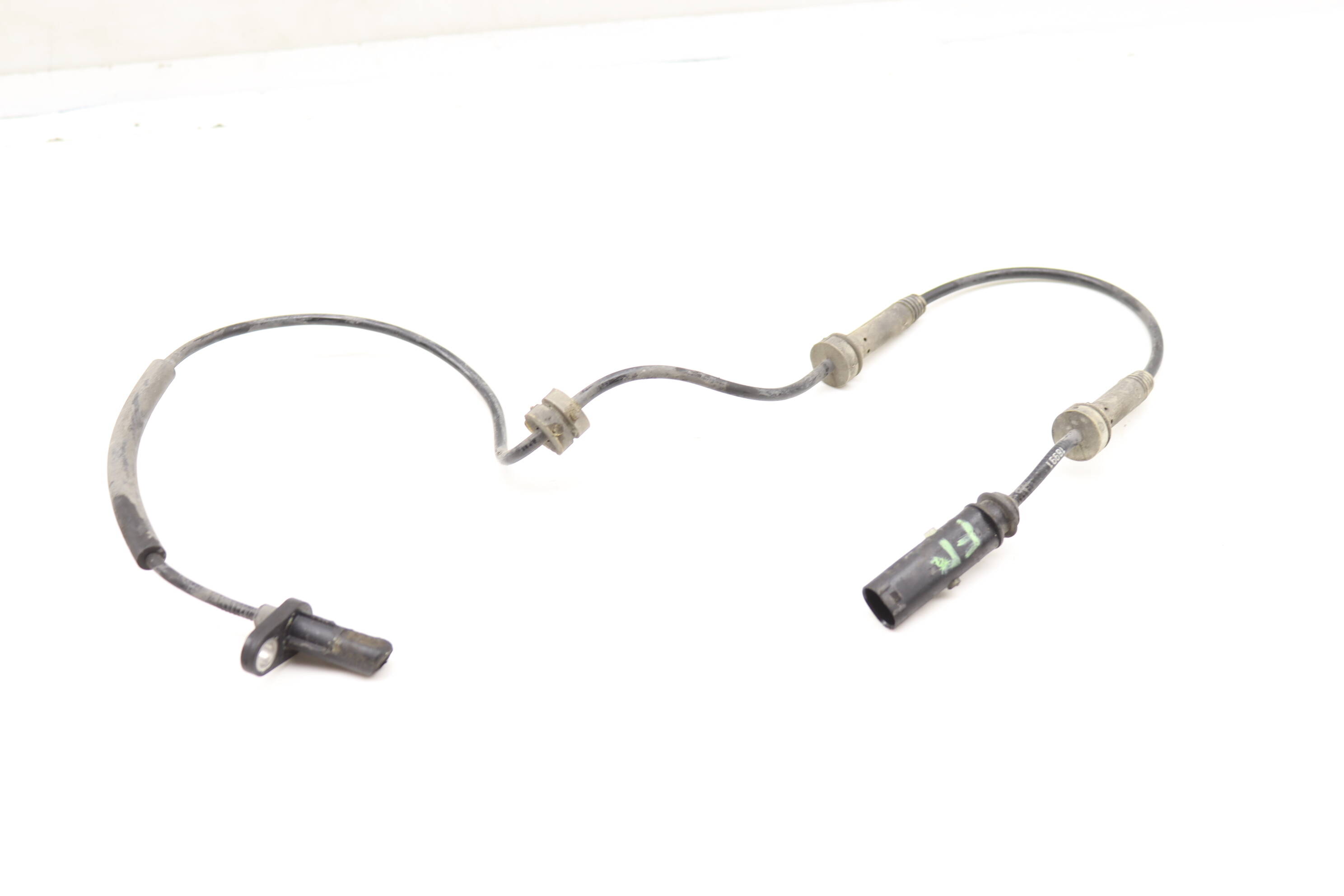 Abs / Wheel Speed Sensor 34526869321