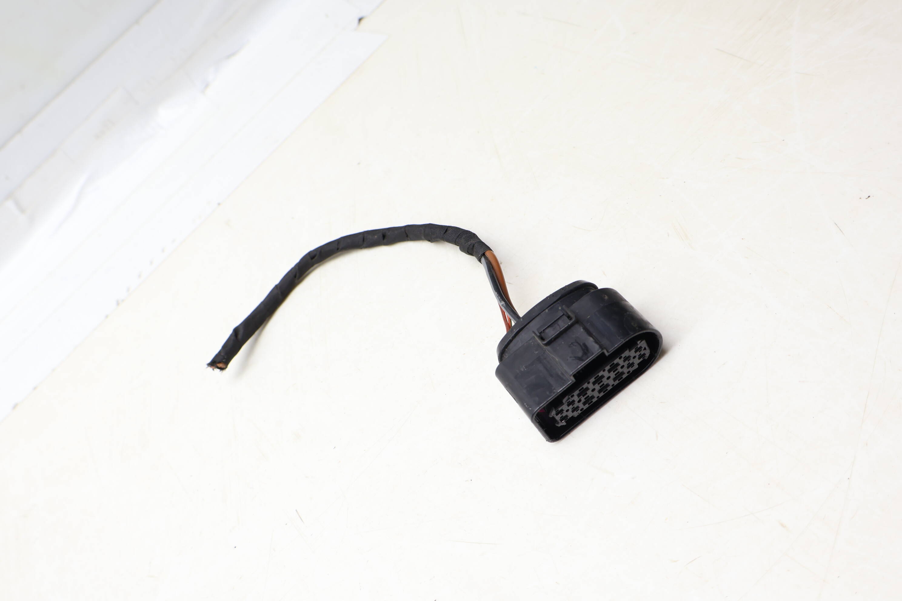Led Headlight Wiring Connector / Pigtail