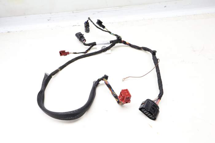 Seat Well Wiring Harness 3CN971392A main product photo
