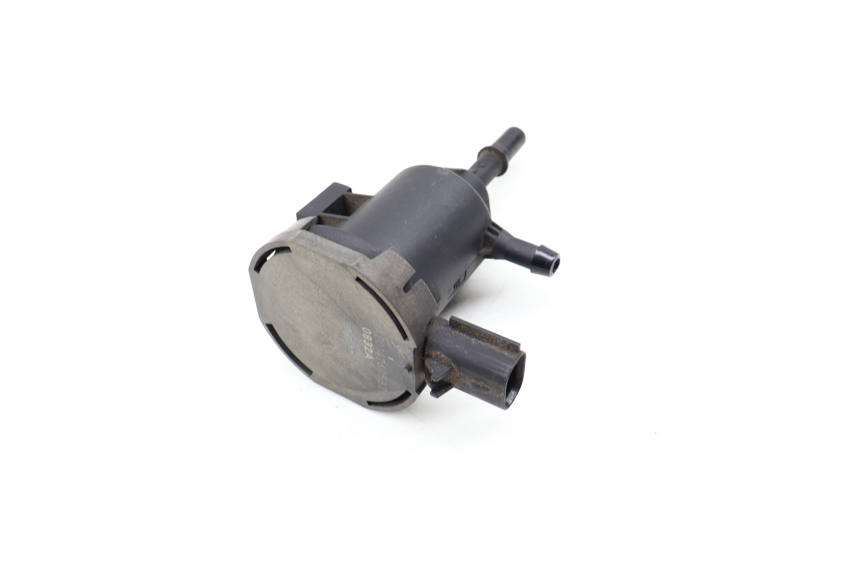 Fuel Vapor Canister Purge Solenoid Valve 0014760532