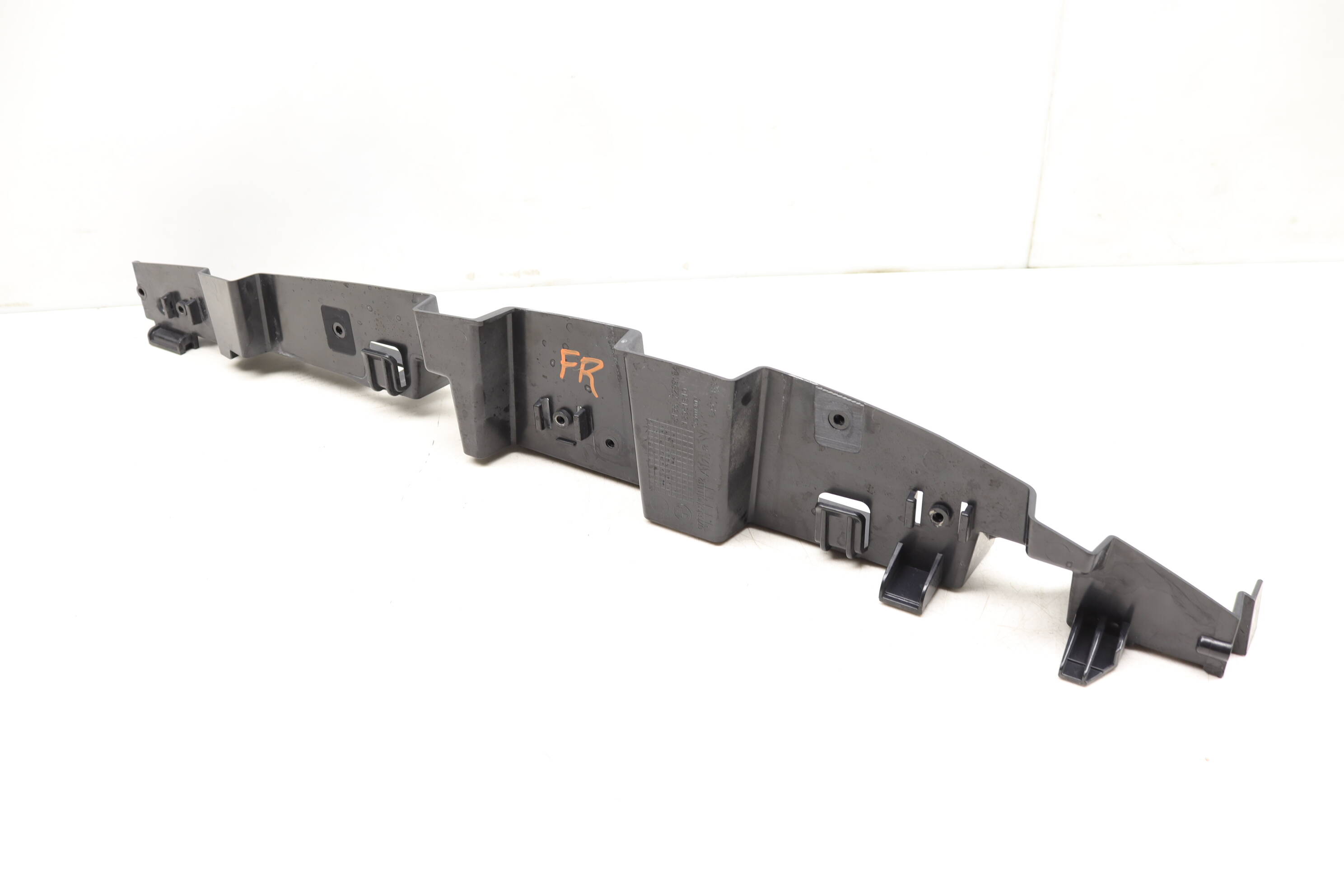 BMW Front Right Fender Retaining Bracket (i3, i3s) 51657299184 