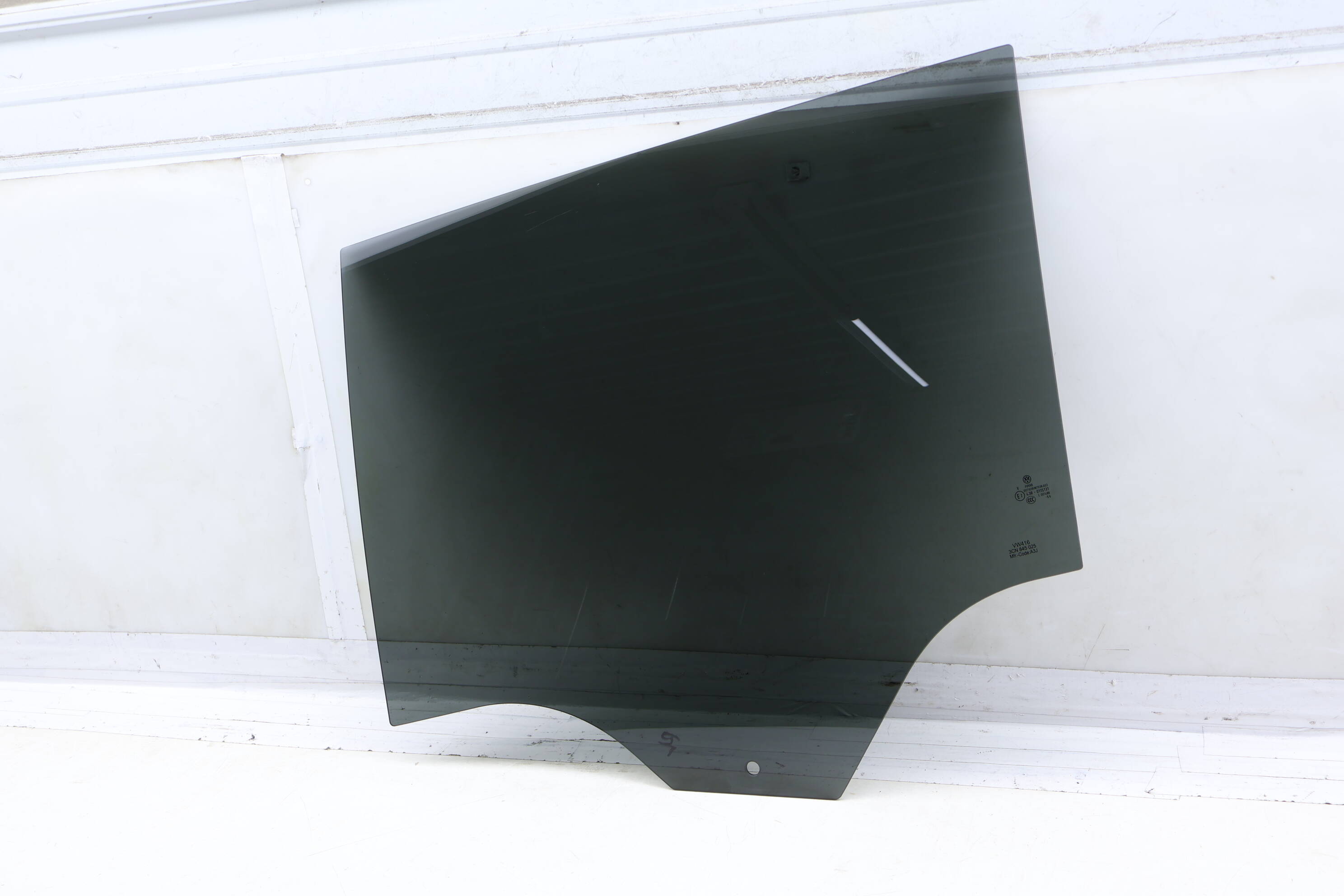 Door Window Glass 3CN845025