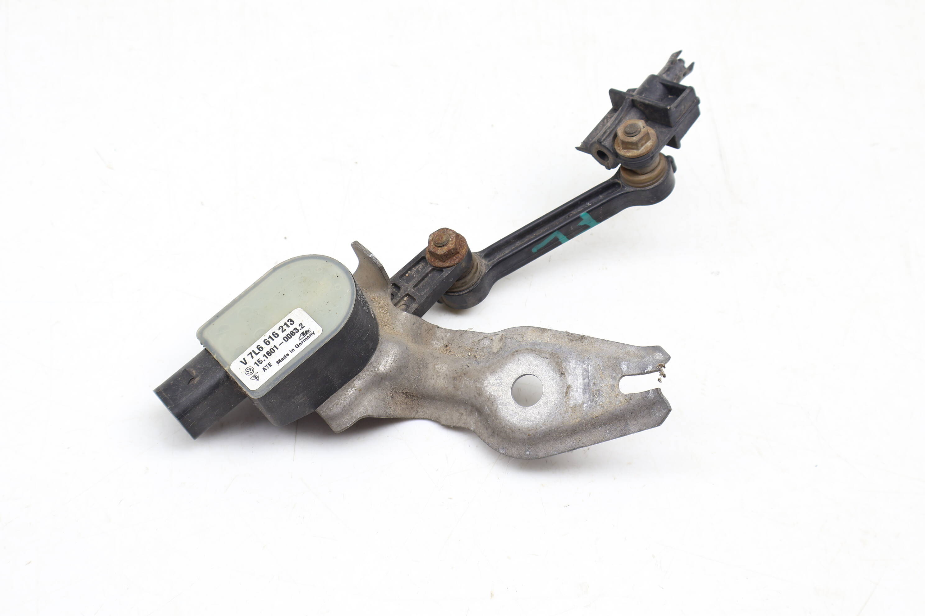 Headlight Leveling Sensor 7L6616213