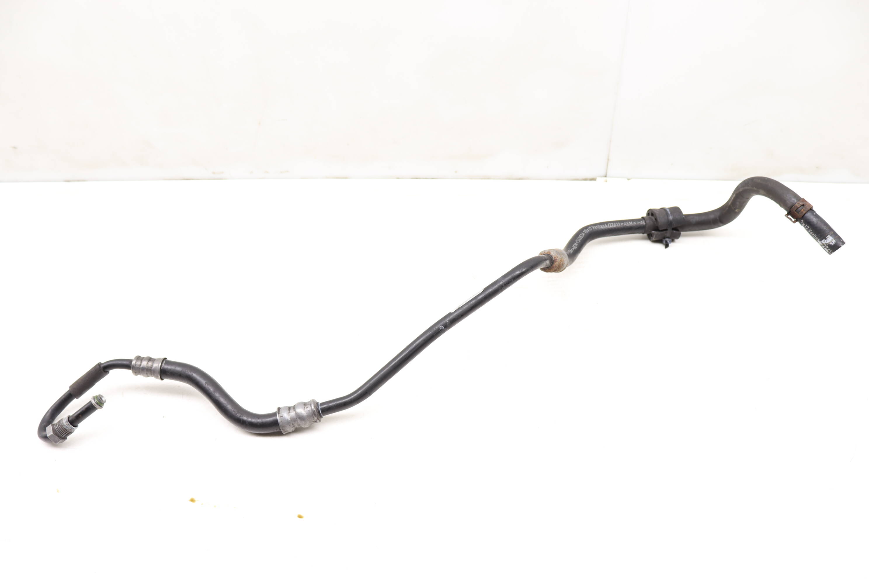 POWER STEERING RETURN HOSE / LINE - PORSCHE CAYENNE VW TOUAREG 