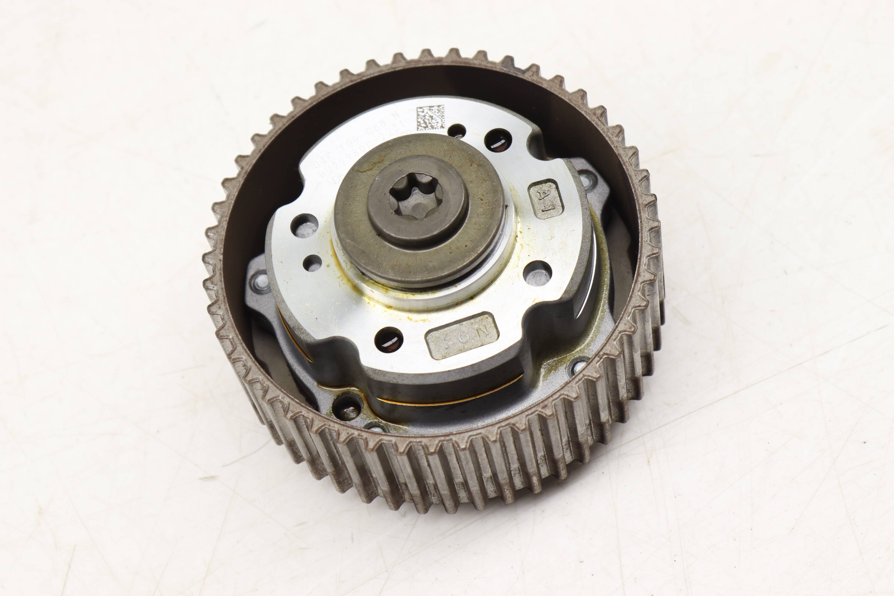 Intake Cam / Camshaft Adjuster Unit (Inlet) 04E109088M