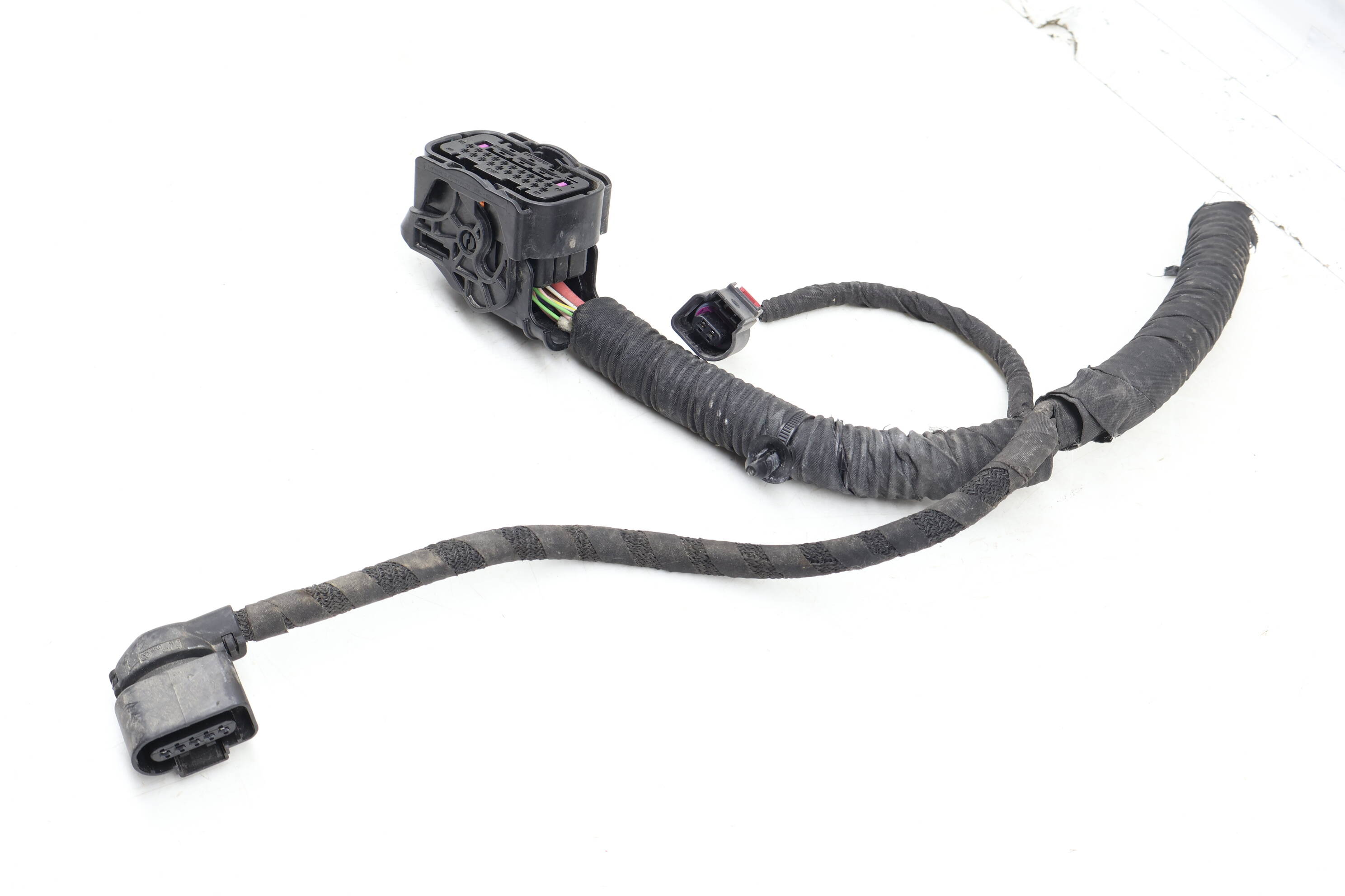 Wiring Connector / Pigtail 4G0973213A