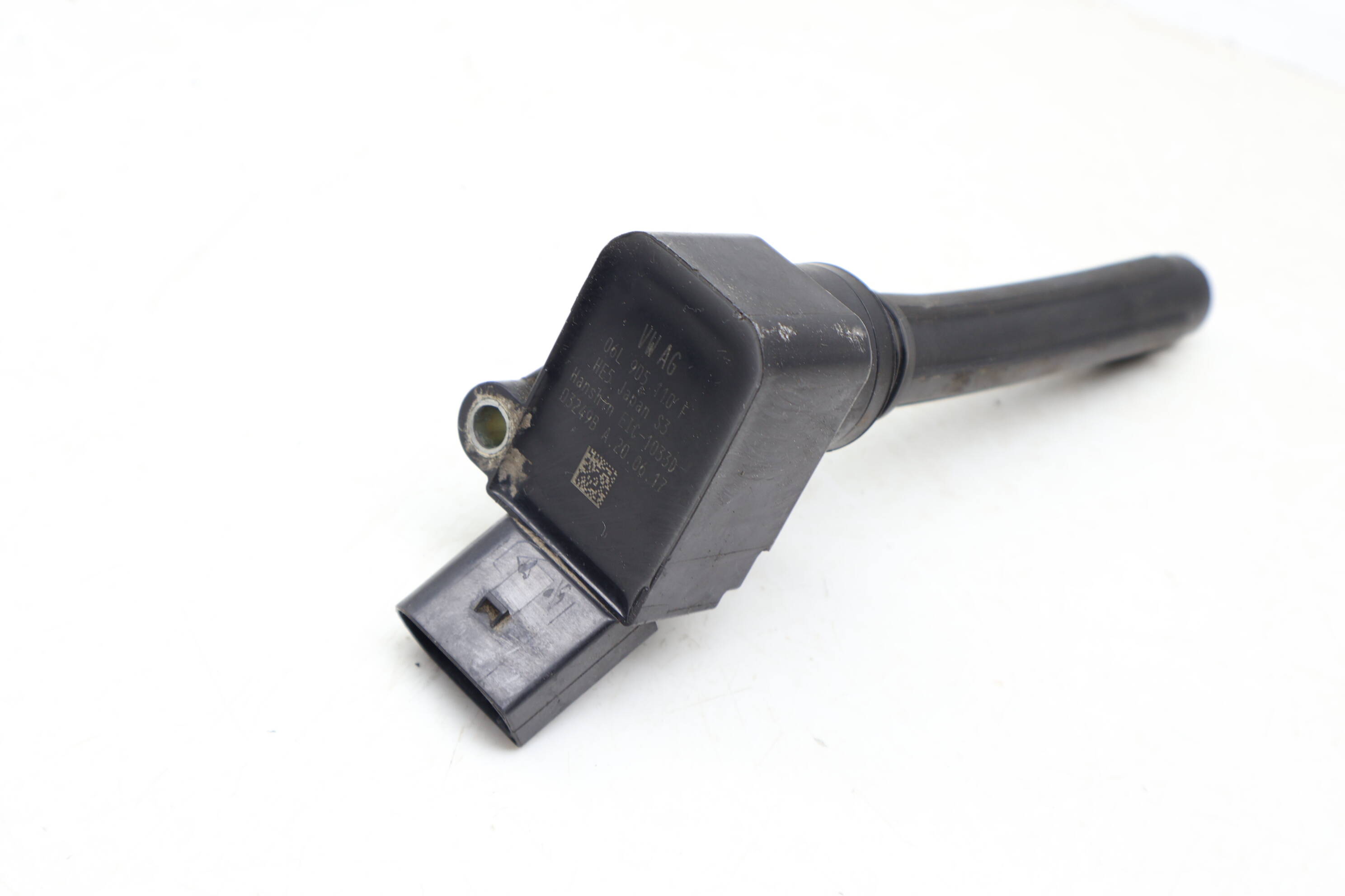 Ignition Coil / Pack 06L905110F