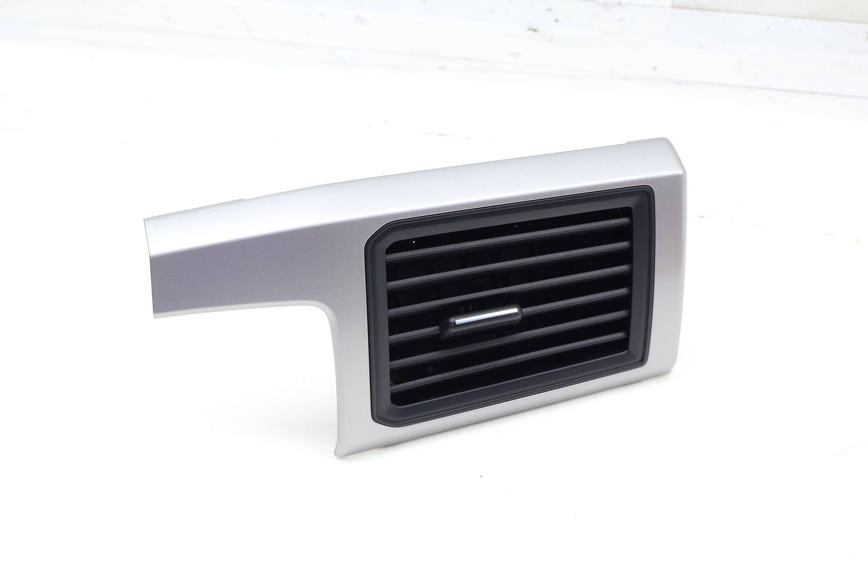 Dash Air Vent W/ Trim 3CN858415H