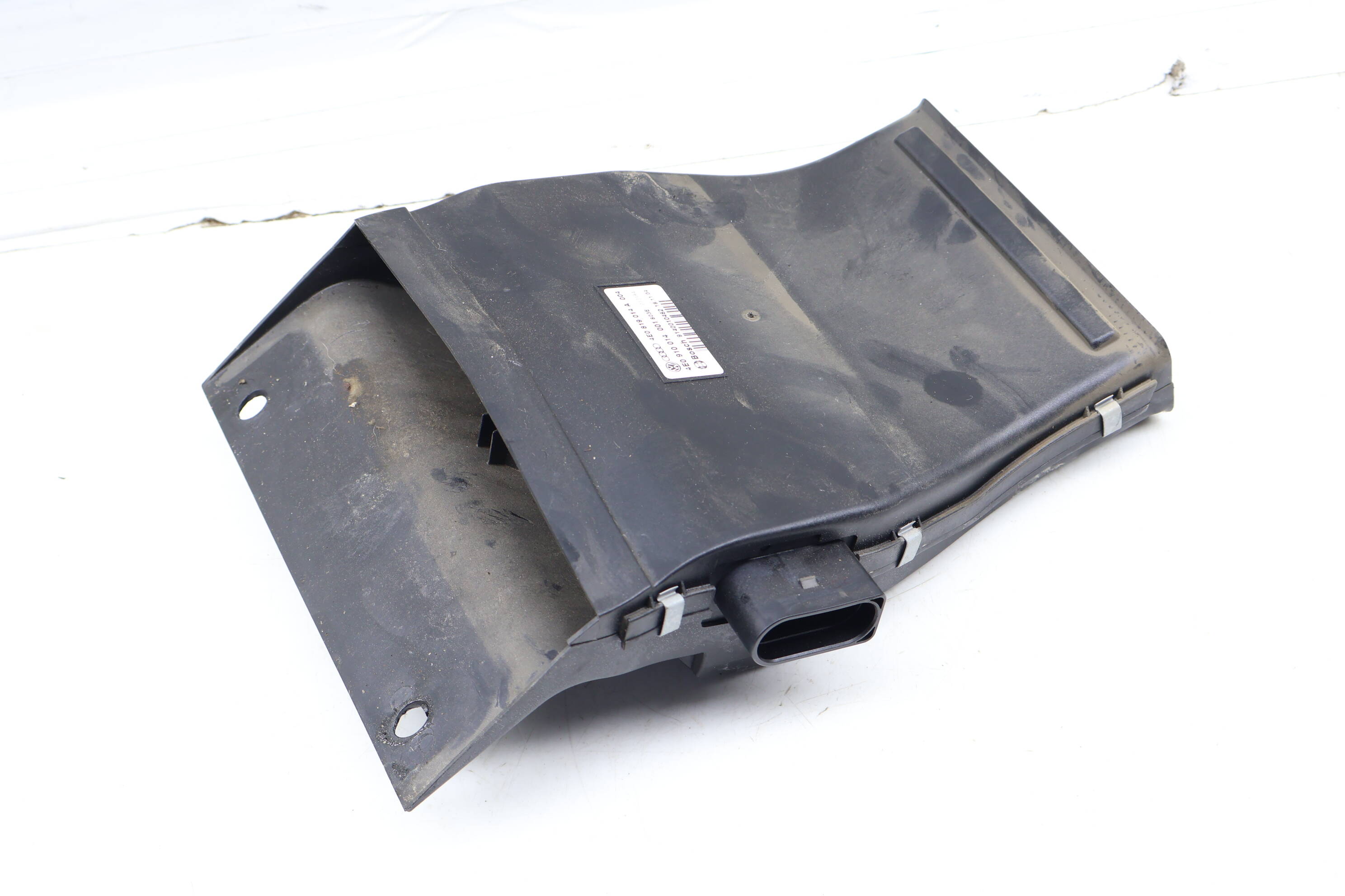 Lower Heater Air Vent / Duct 4E0819014A