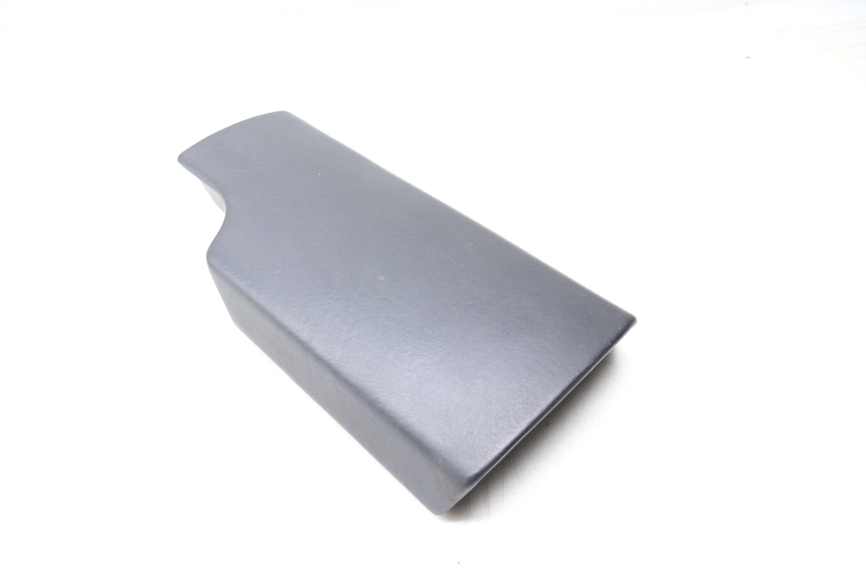 Center Console Armrest / Storage Bin Cover 99755323101