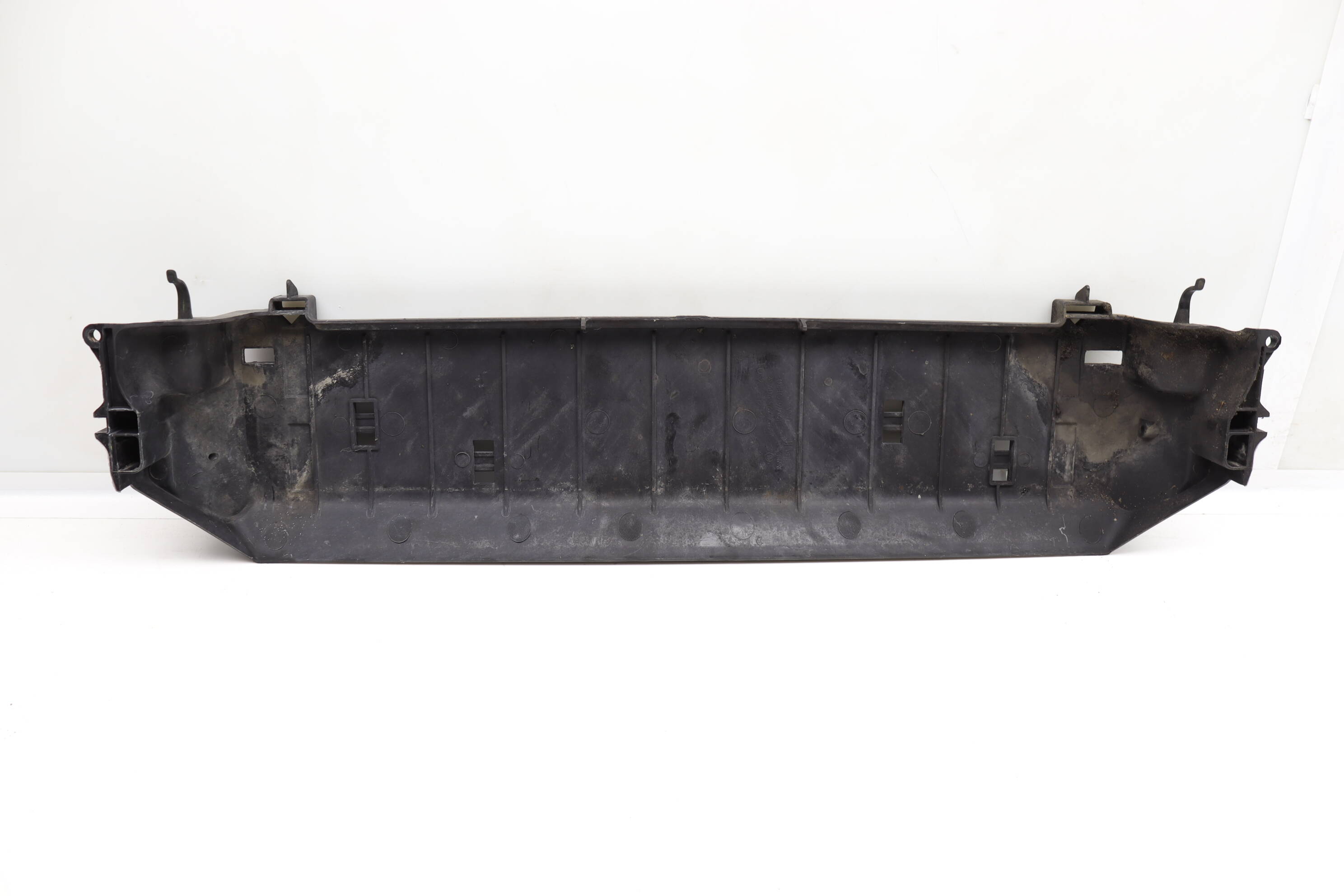 Lower Radiator Carrier Cover 17117795909