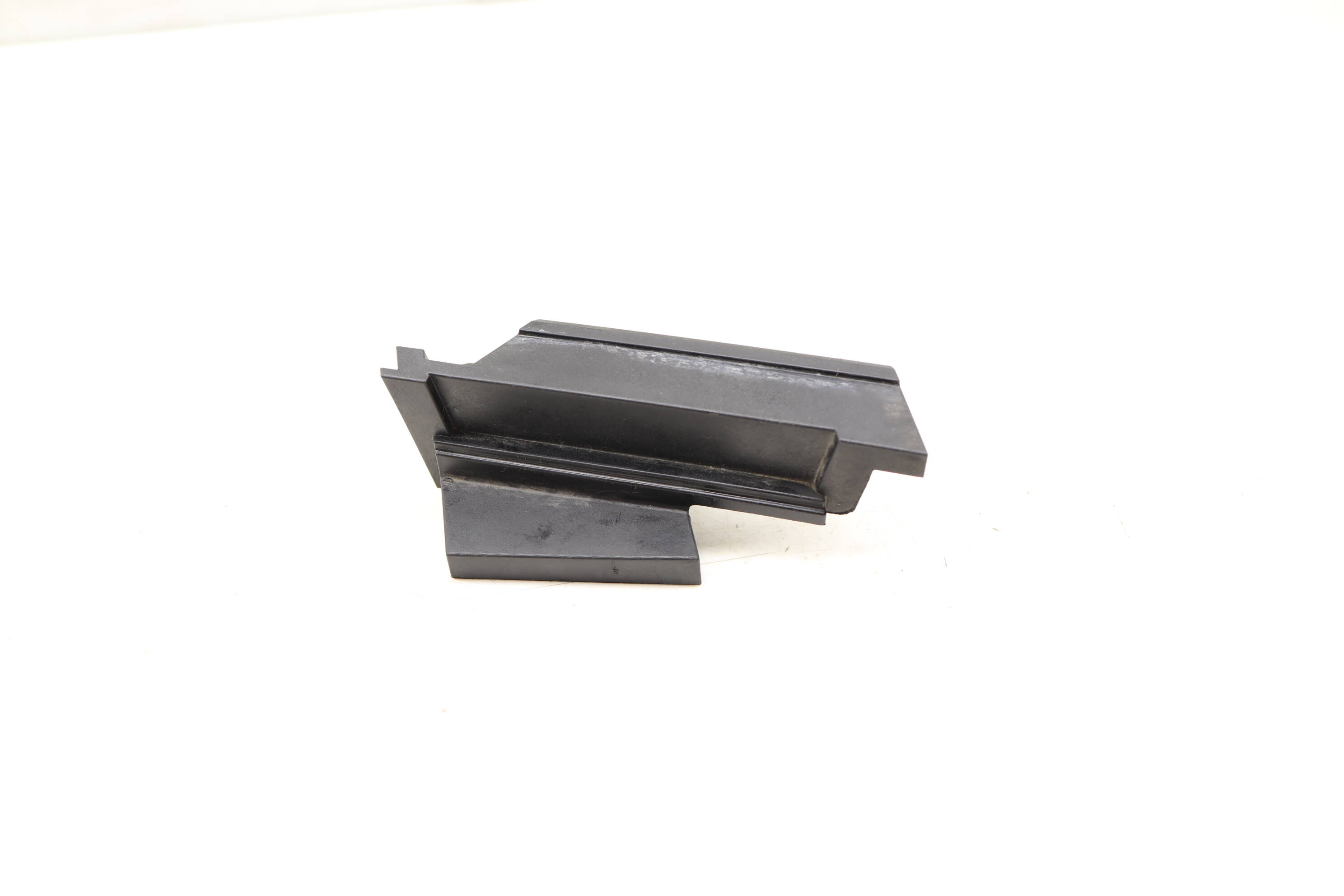 Cable&#x20;&#x2F;&#x20;Wiring&#x20;Harness&#x20;Cover&#x20;Cap&#x20;12528621101