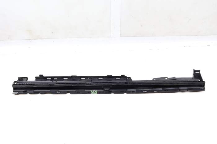Door Window Sunshade / Sun Shade 3CN861318 main product photo