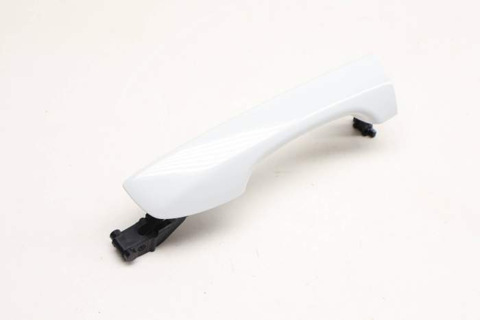 Exterior Door Handle 17A837205 main product photo