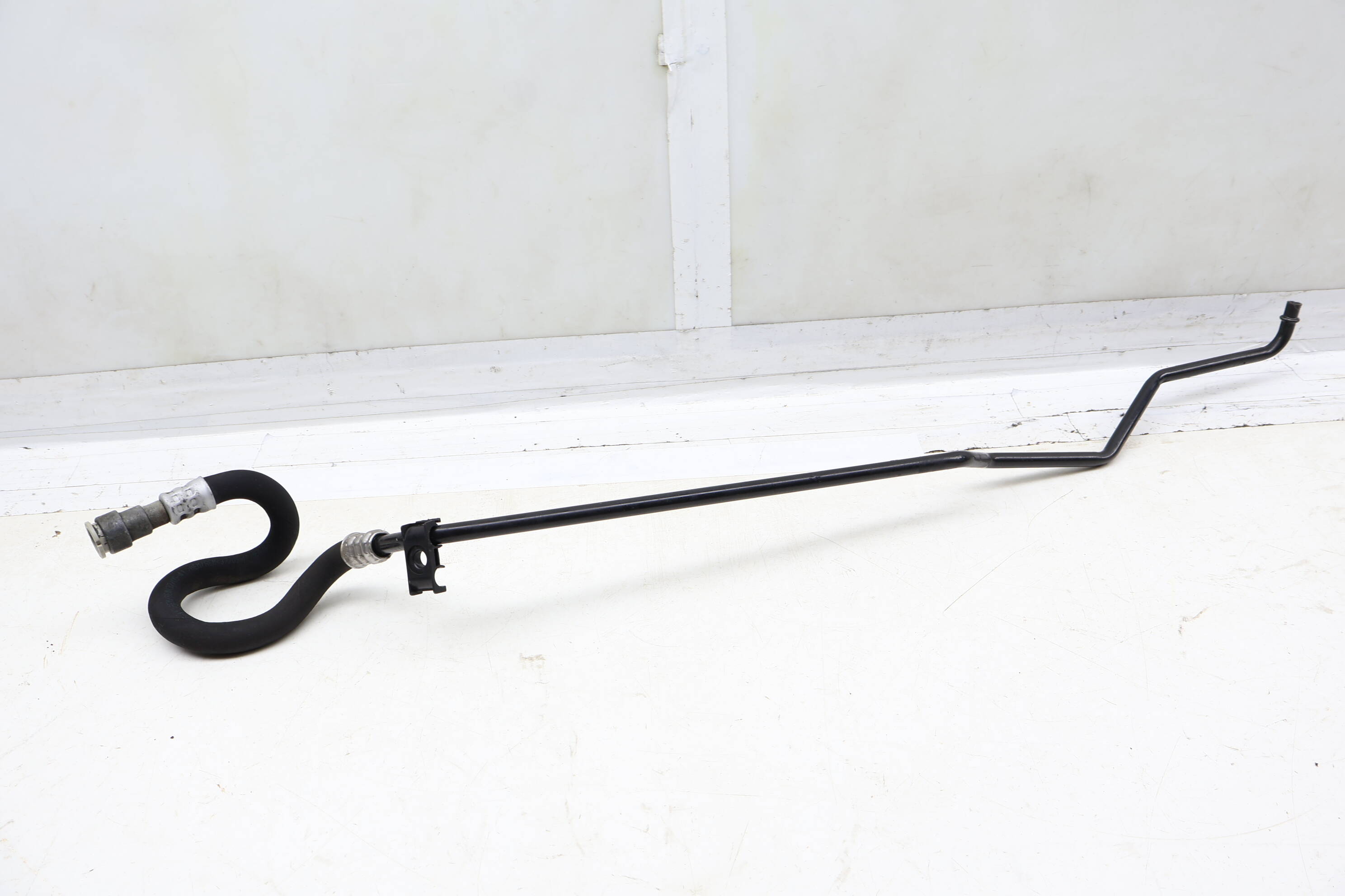 Transmission Oil Cooler Line / Pipe (Inlet) 17227523432