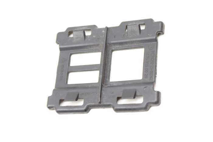 Bumper Mount Bracket 1768850026 main product photo