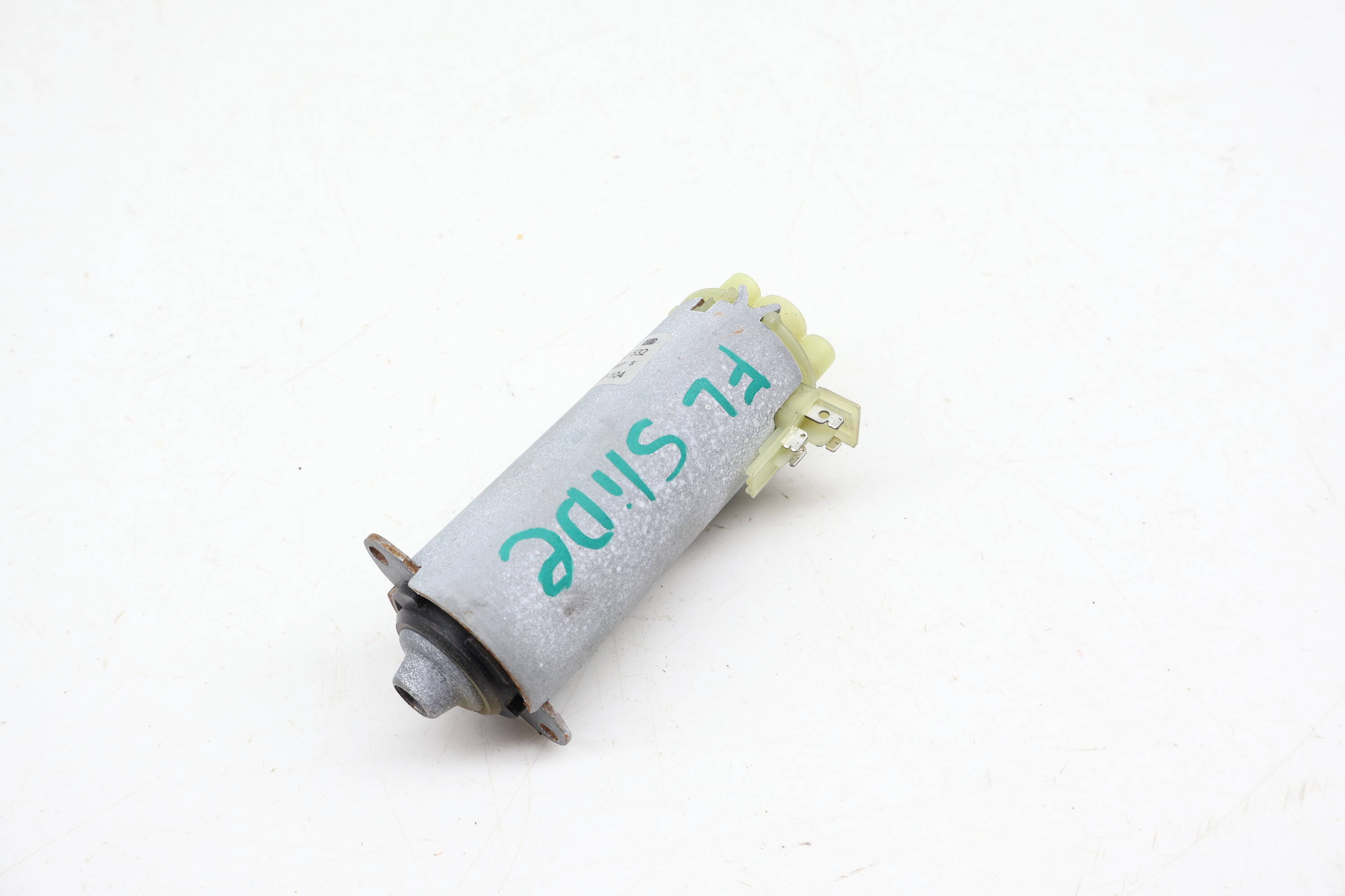 Slide Seat Motor 4E0881183A