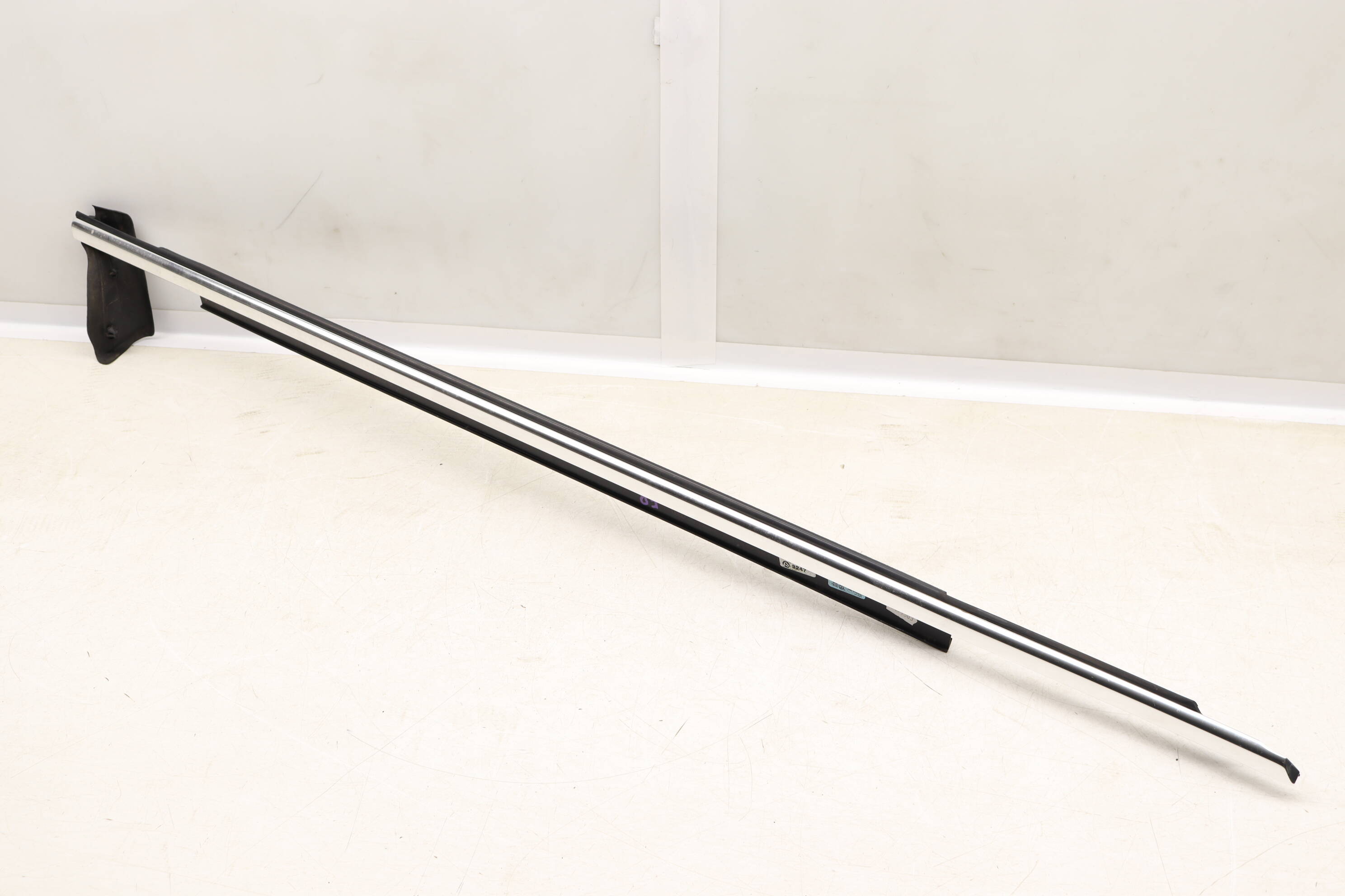 Exterior Door Window Slot Seal / Trim 4G0853284