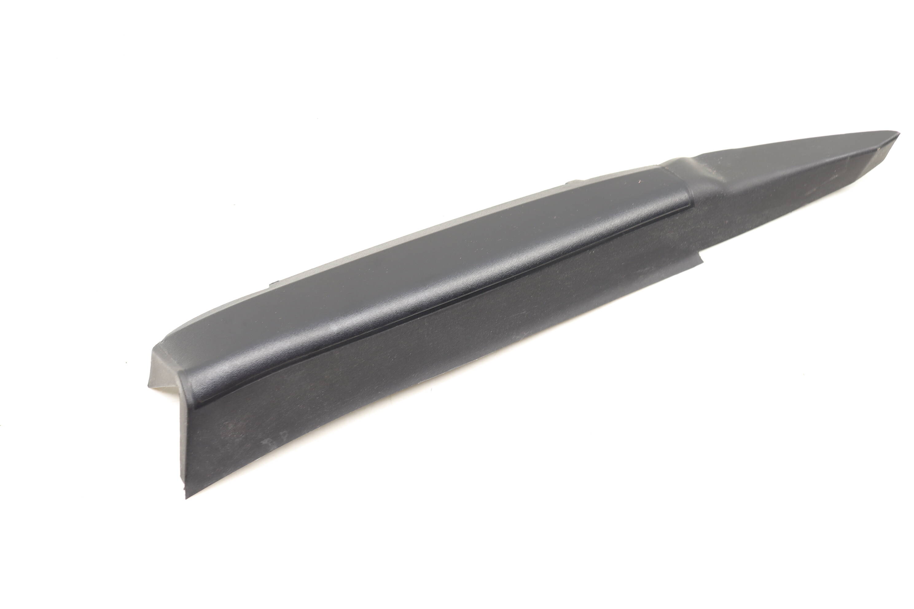 Trunk Lid Tail Light Trim 63217206390