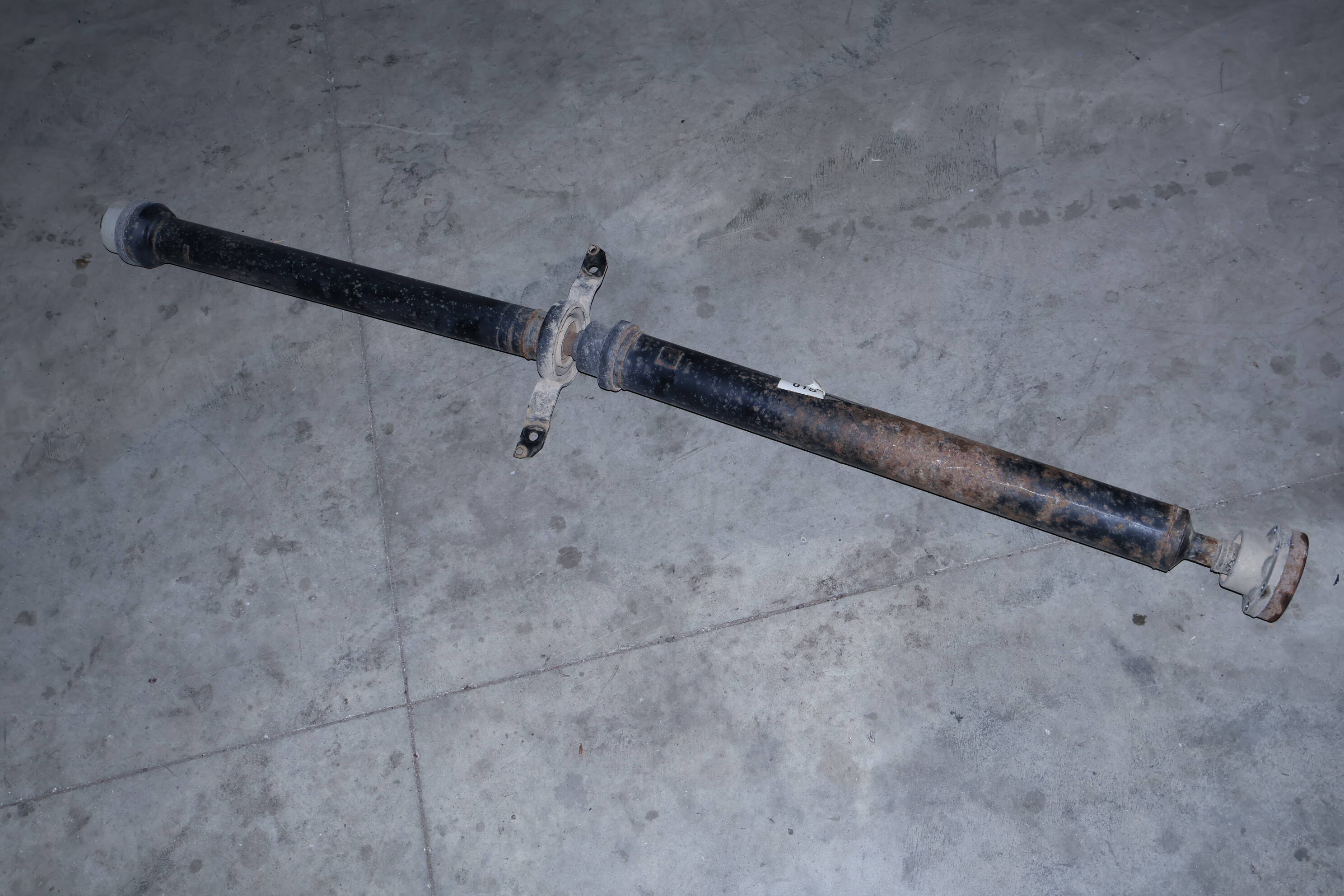 Driveshaft / Propeller Shaft 8R0521101Q