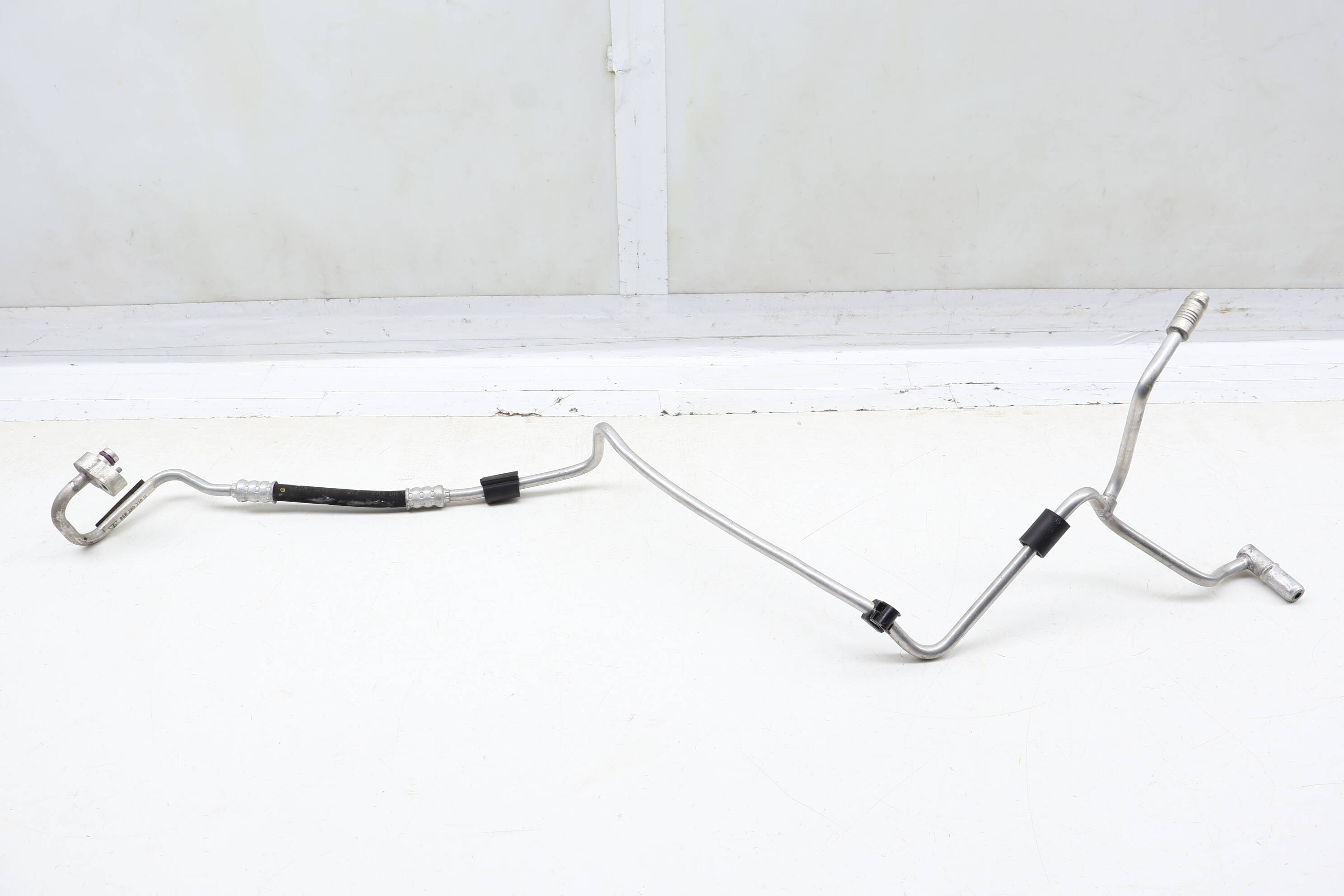 Ac Hose / Line / Pipe 95B260710Q