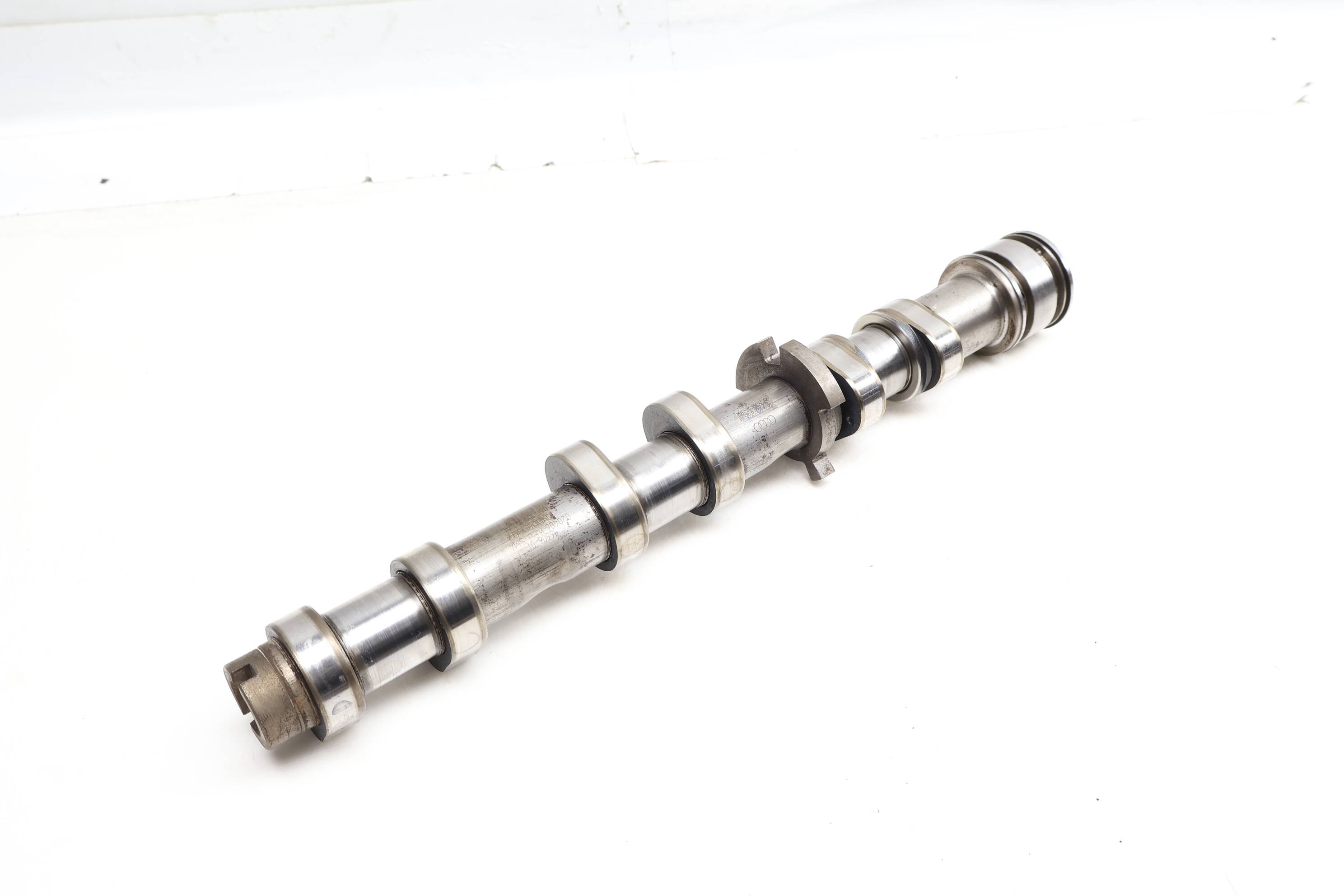 Exhaust Cam / Camshaft 06E109102AL