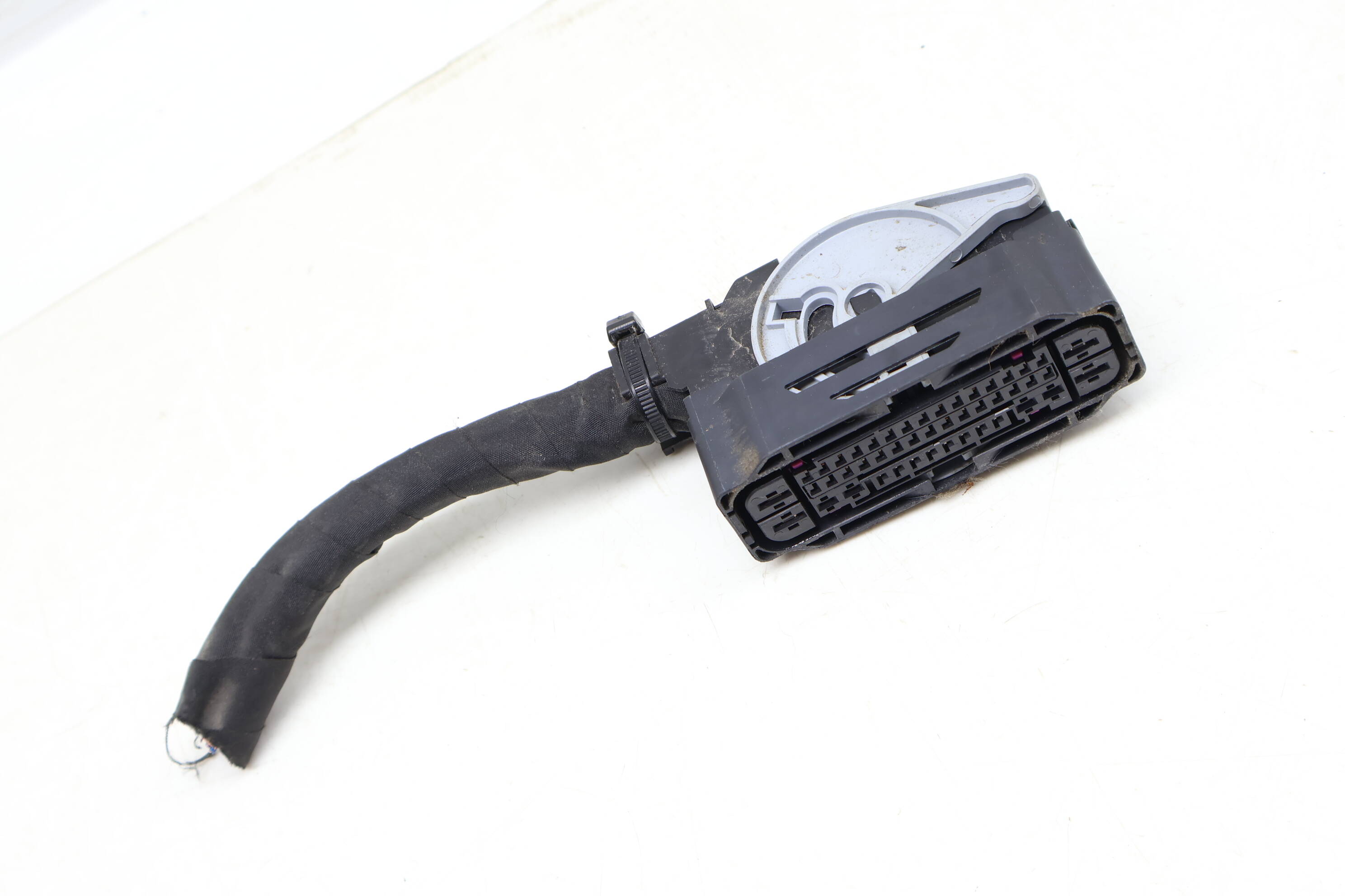 Abs Pump / Module Wiring Connector Plug / Pigtail 5Q0973374