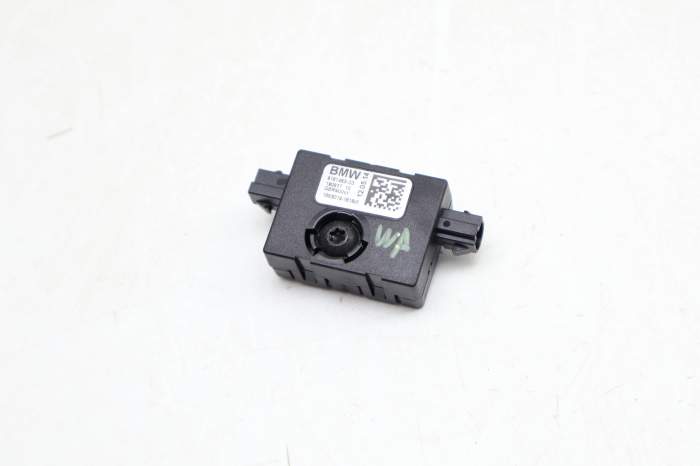 Radio Antenna Signal Trap Circuit 65209181453 main product photo