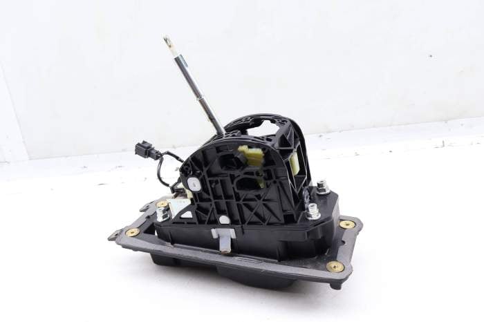 Automatic Shift / Shifter Assembly 4L1713105B main product photo