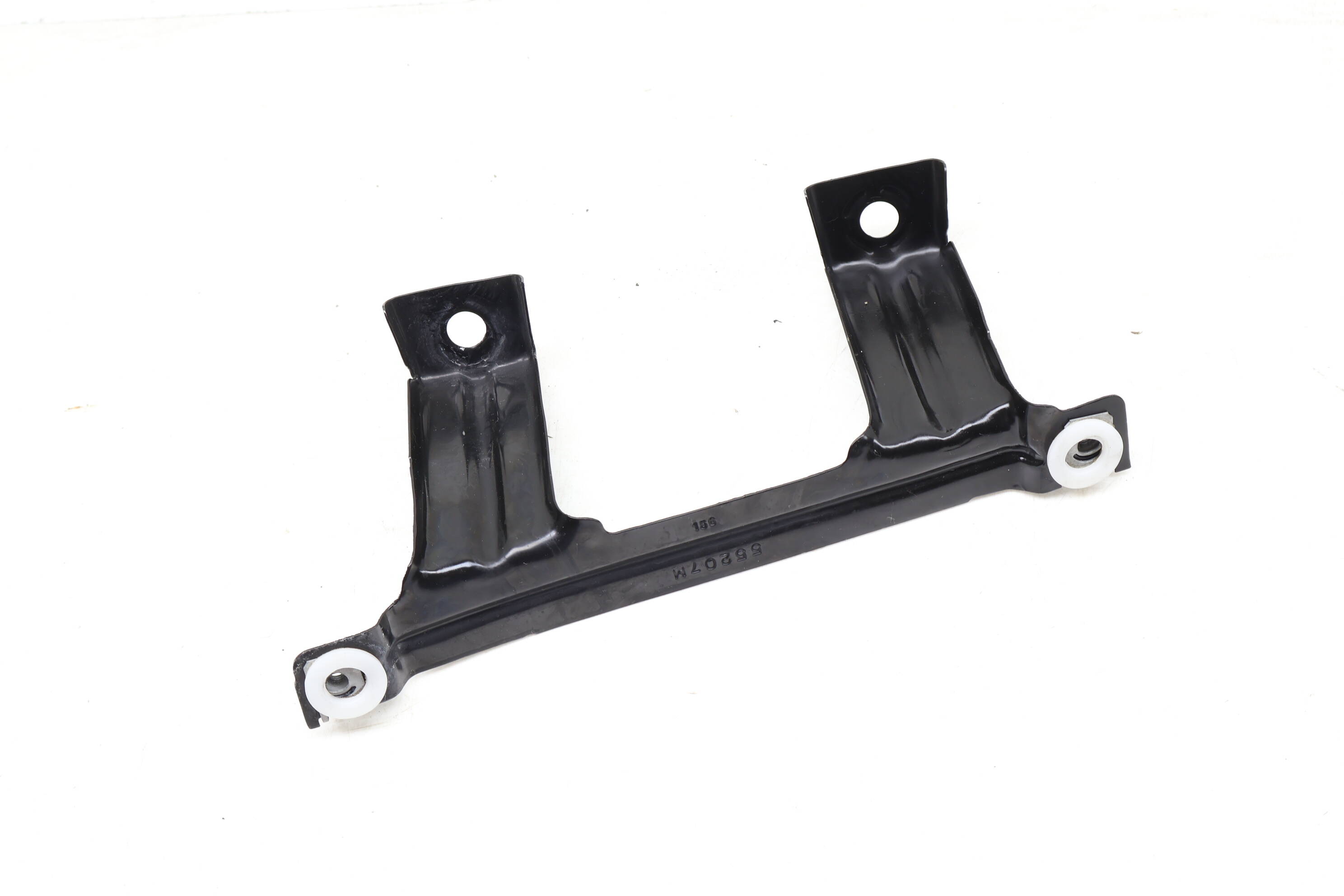 Fender Mount / Bracket (Center) 51647294552