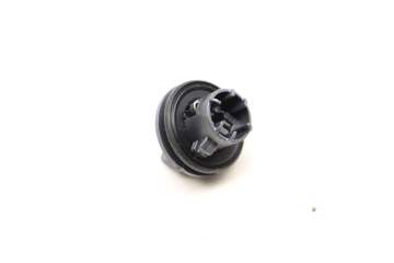 Lower Tail Light Bulb Socket / Holder 80A945221