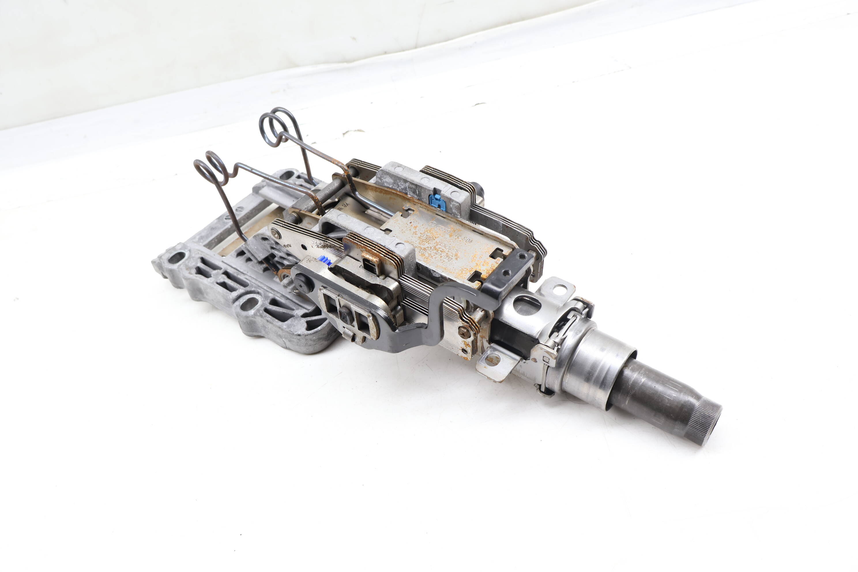 Steering Column Assembly 8D0419502