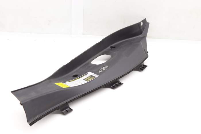 Door / B Pillar Trim Panel 51427303703 main product photo