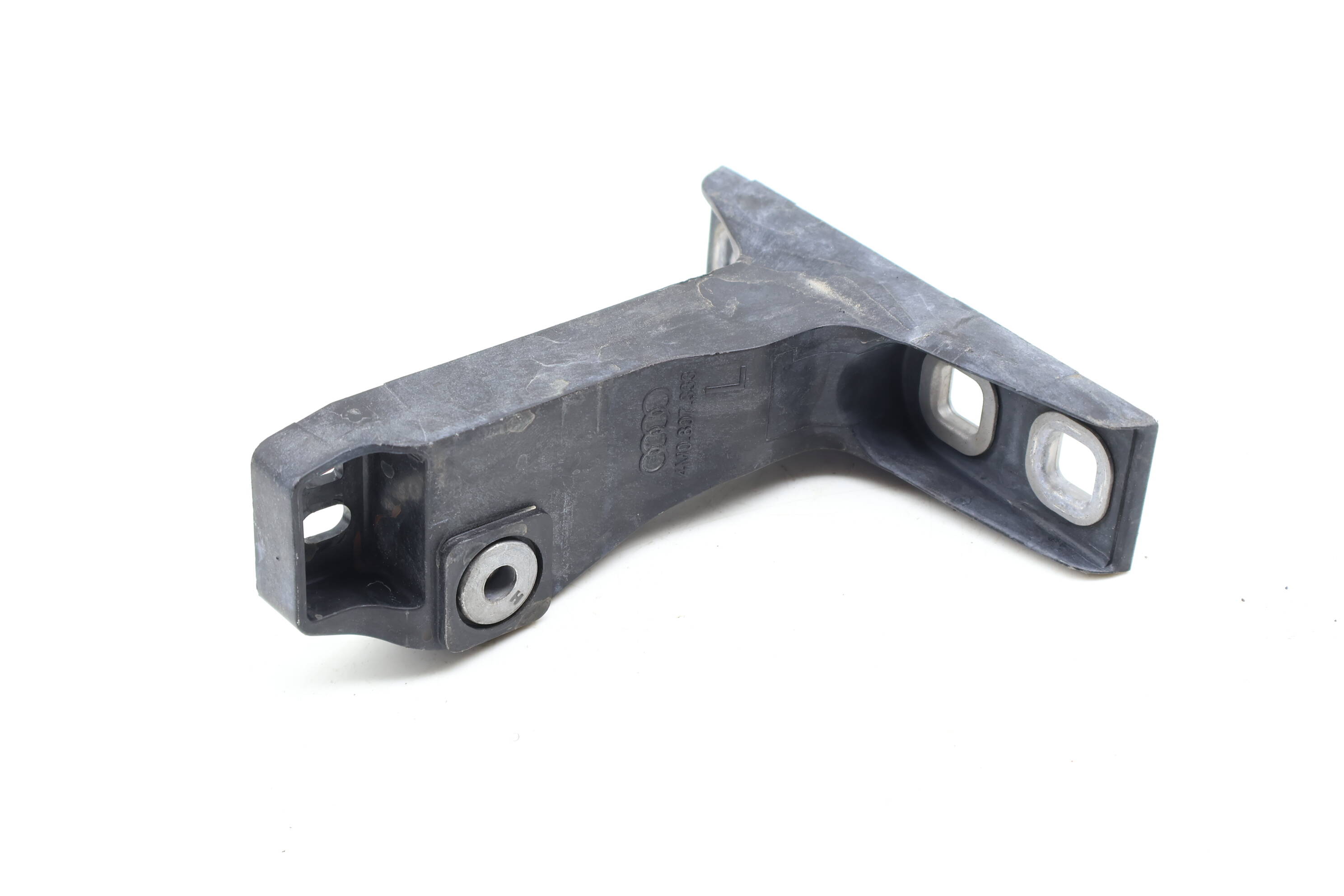 Bumper Support Bracket 4M0807333