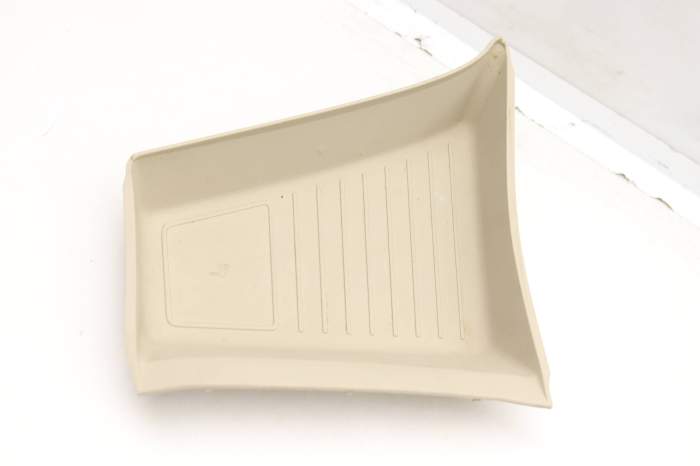 Center Console Storage Bin / Tray Insert 4M1863383 main product photo