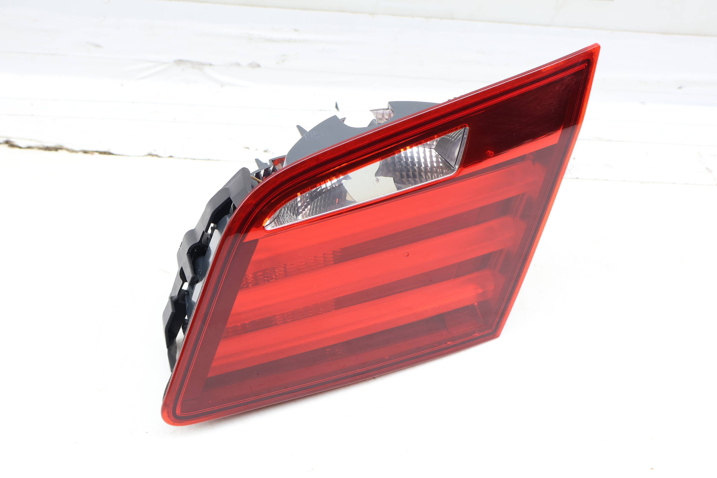 Inner Tail Light / Lamp 63217203226