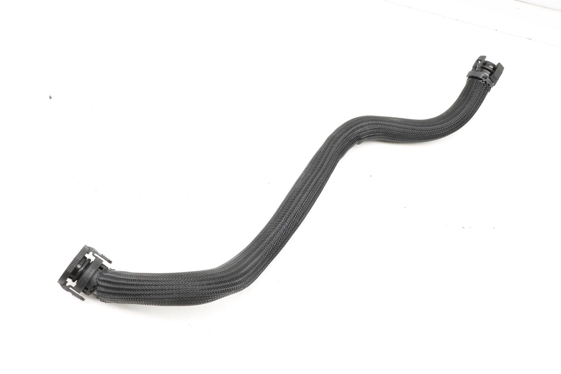 Crankcase Ventilation / Breather Hose 11157575640