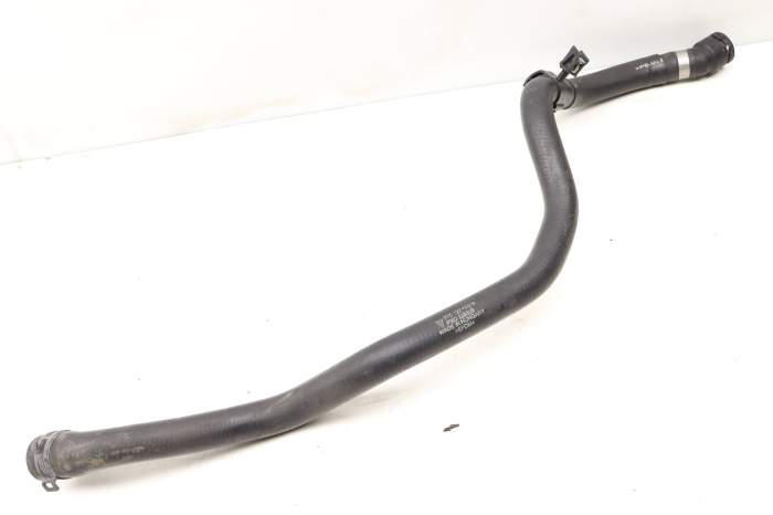 Coolant Hose / Line 7P5122049H 95810626101 main product photo
