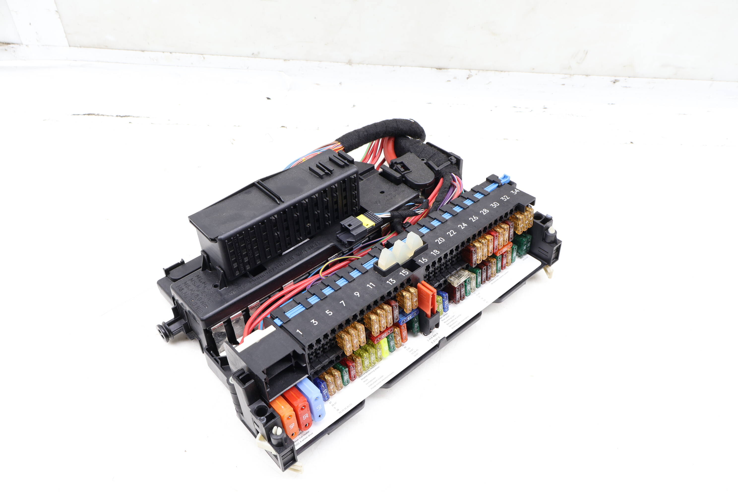 Fuse Box 61138364540