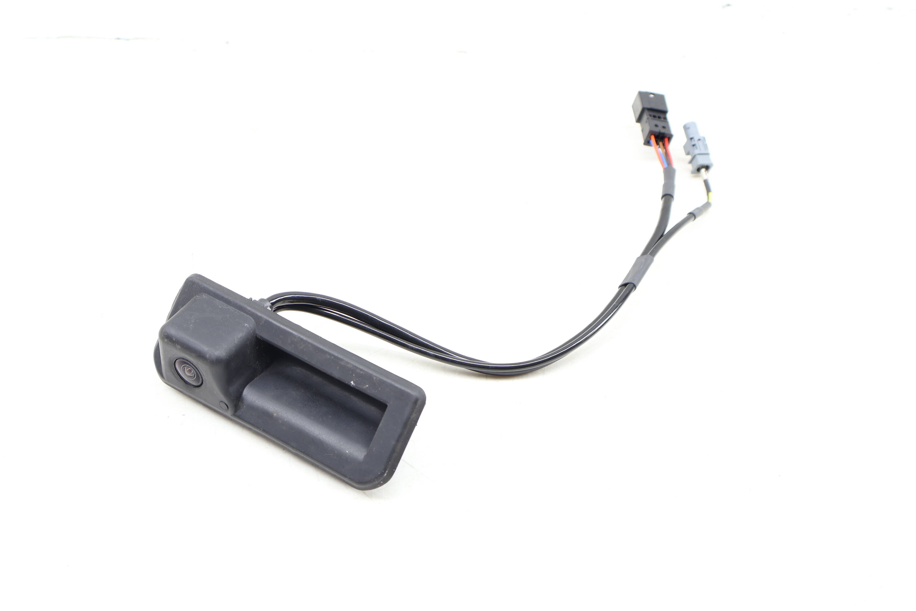 Trunk Hatch Release Handle / Switch W/ Camera 8W8827566D