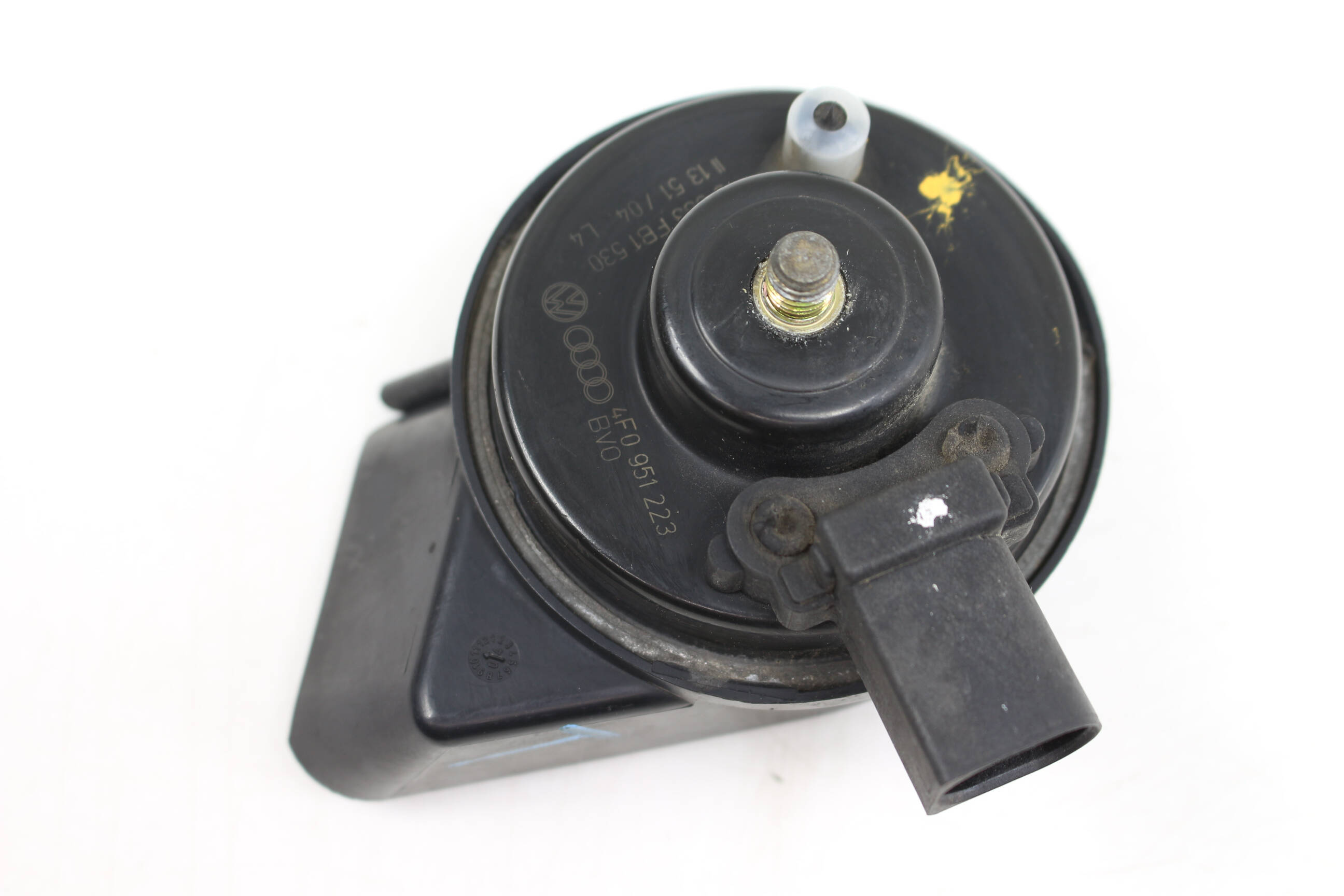 Horn&#x20;-&#x20;High&#x20;Tone&#x20;&#x2F;&#x20;Frequency&#x20;4F0951223