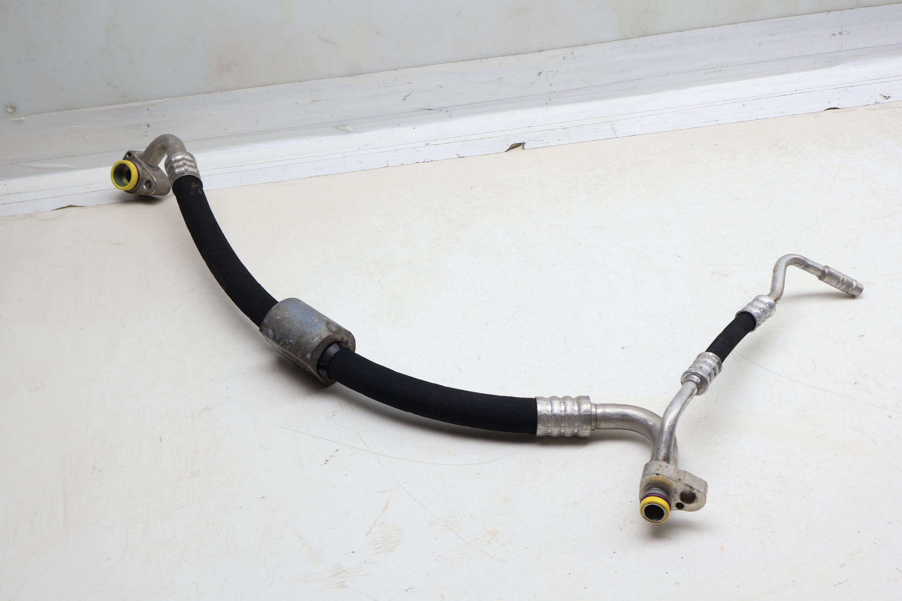 Ac Suction Pipe / Line / Hose 64509138010