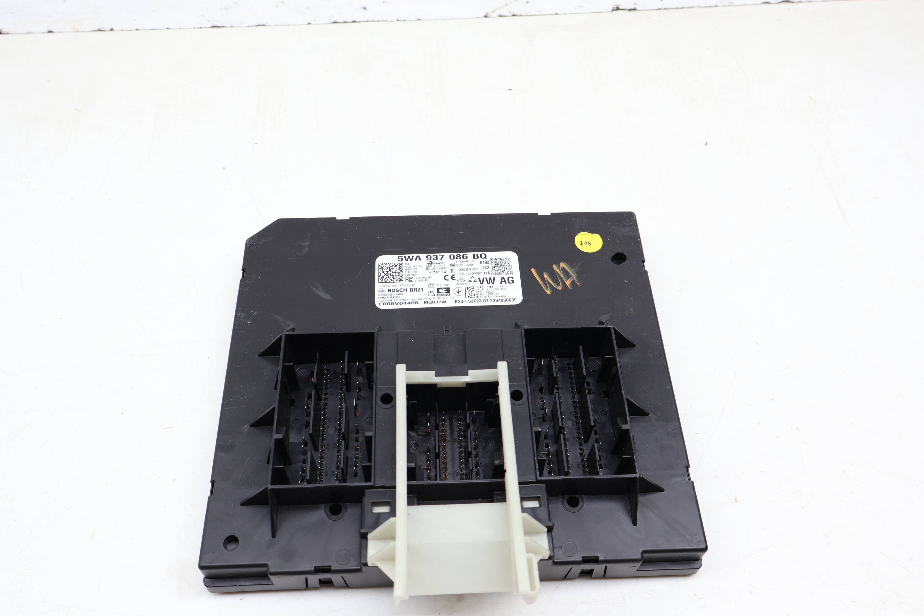 Body Control Module / Onboard Power Supply Unit 5WA937086BQ