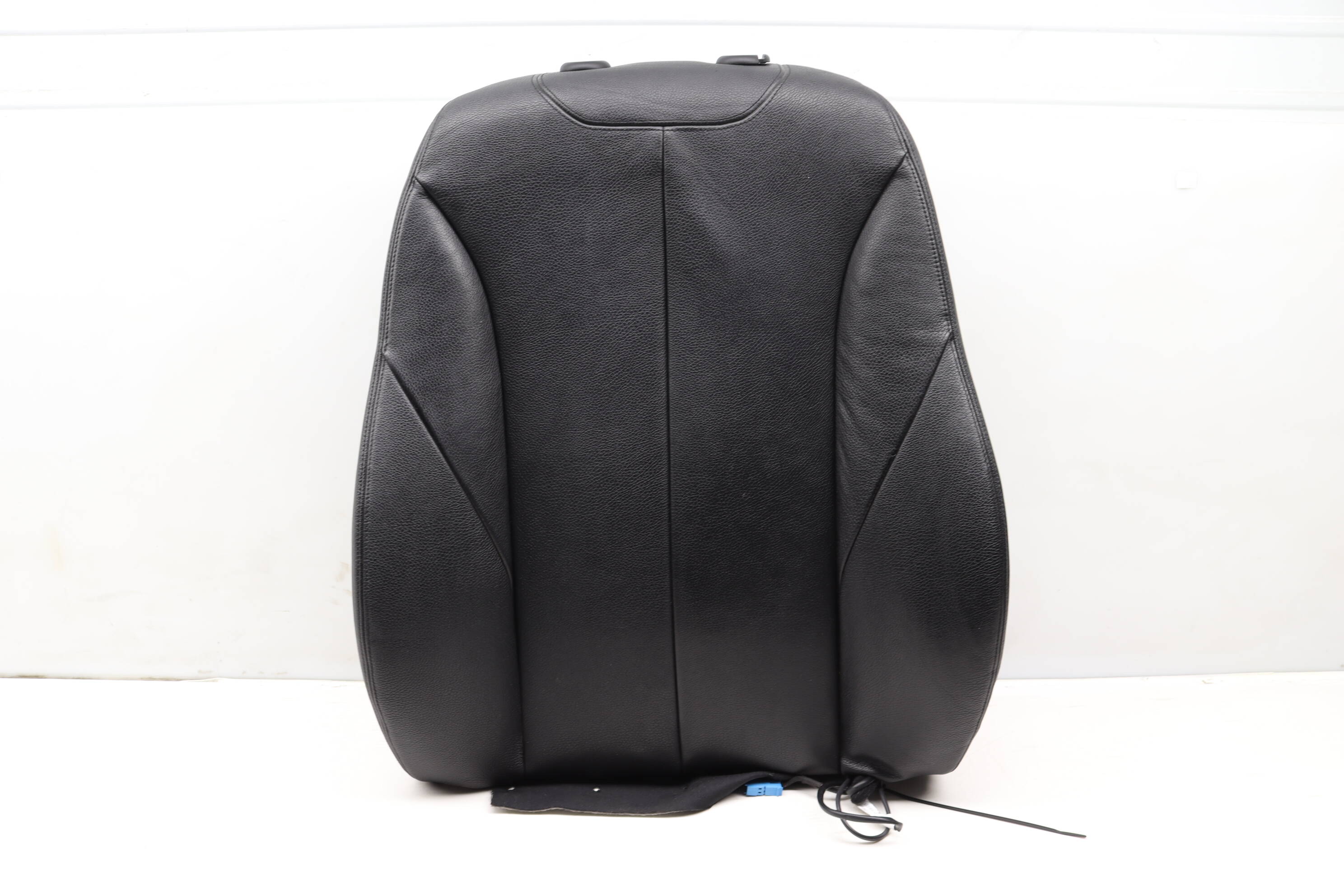 Upper&#x20;Seat&#x20;Backrest&#x20;Cushion&#x20;&#x28;Leather&#x29;&#x20;52107295109