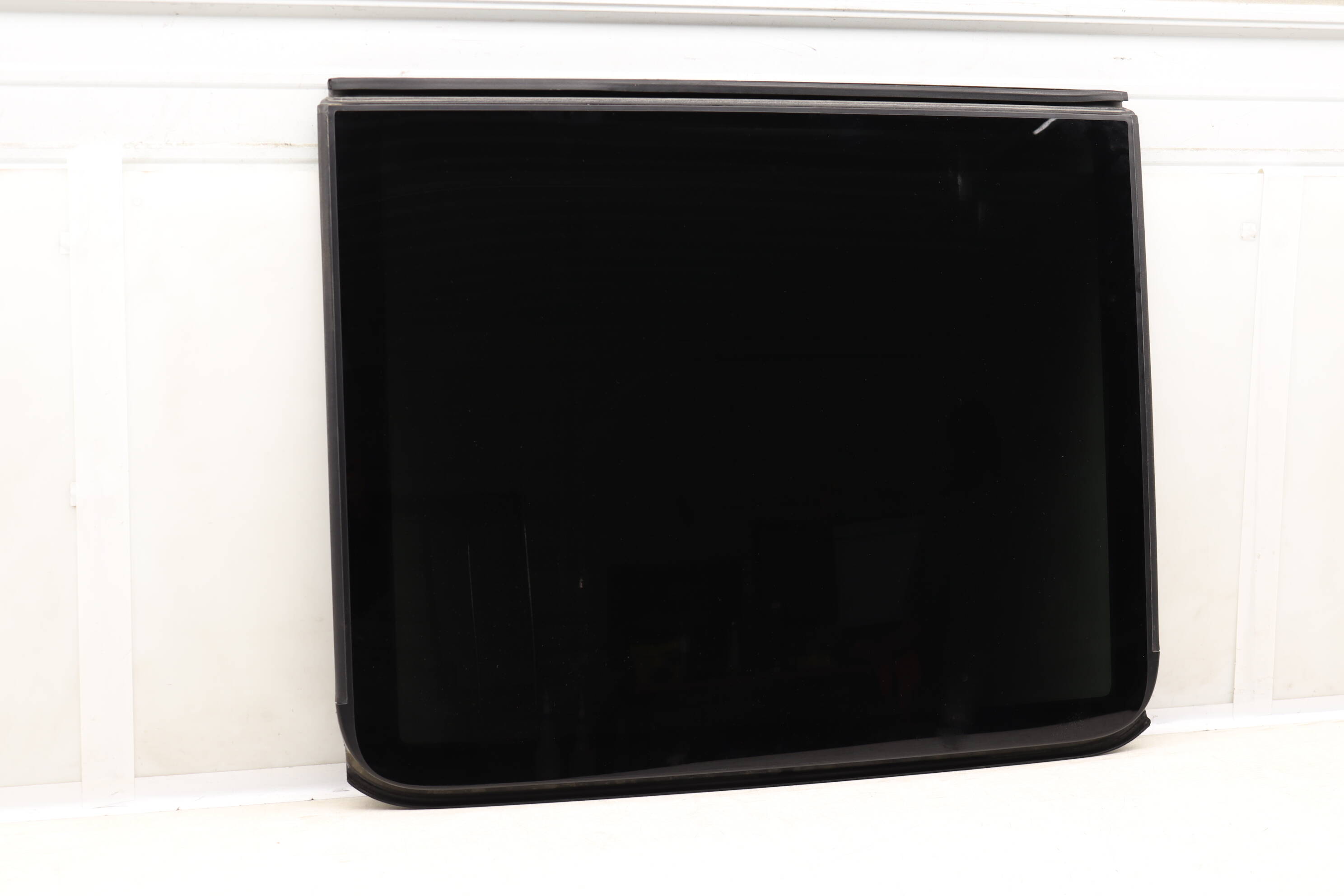 Sunroof / Sun Roof Glass Panel 5NN877056