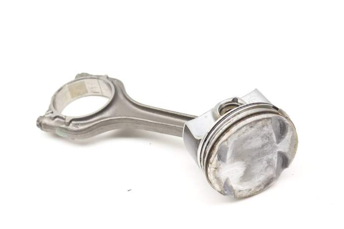 Piston W/ Connecting Rod 04E107065GP main product photo