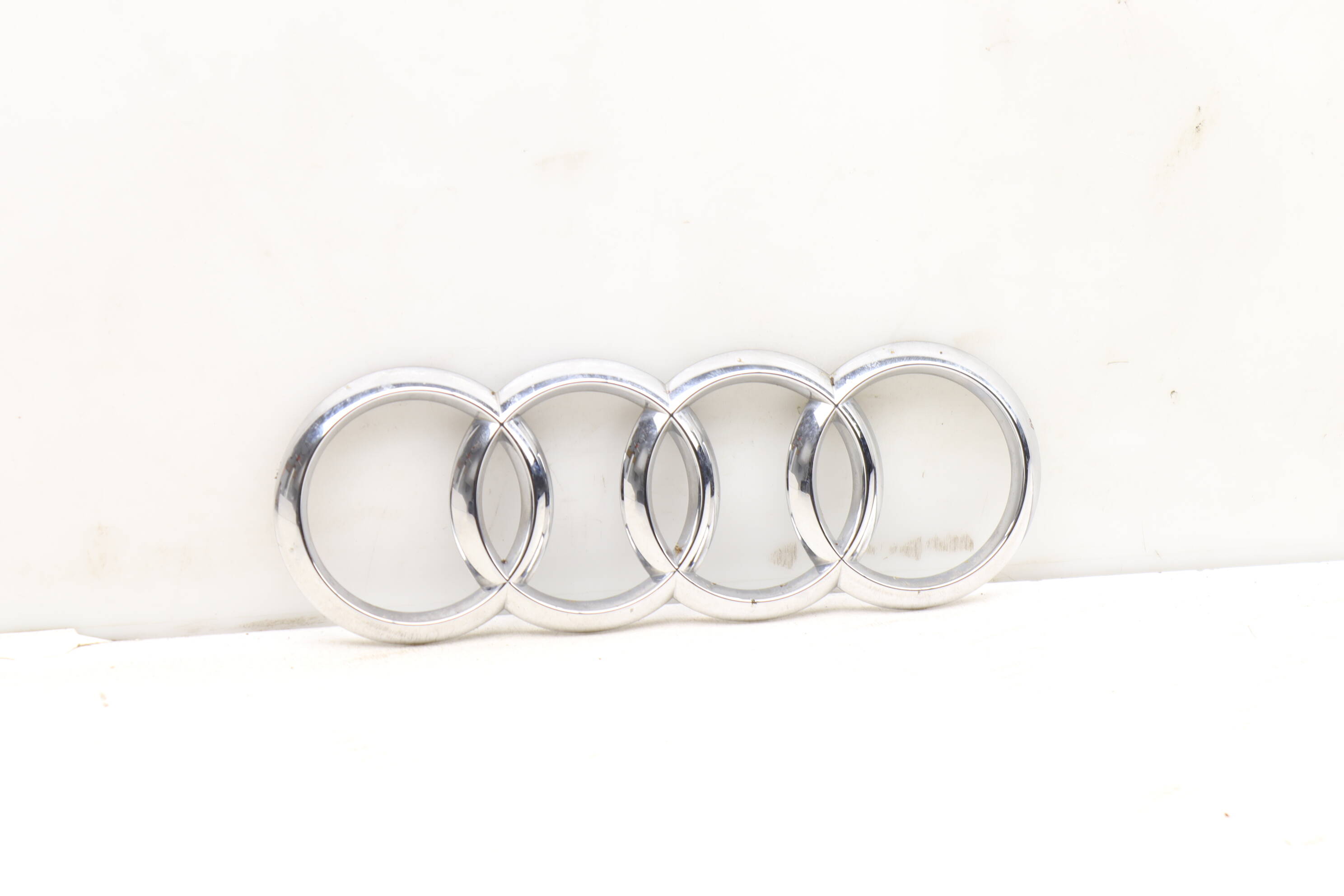 Emblem / Badge Rings 8J0853742B