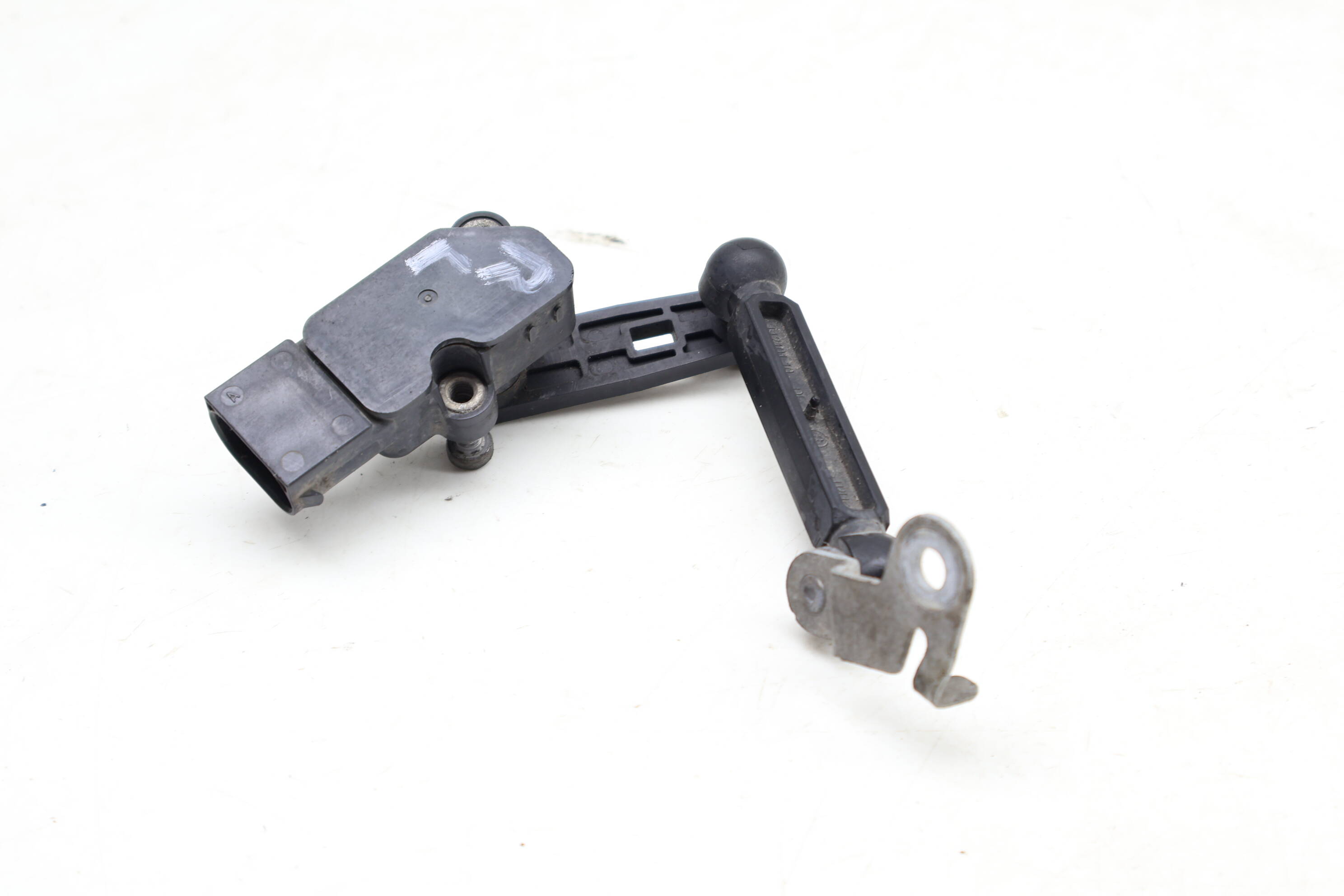 Headlight Leveling Sensor 37146873097