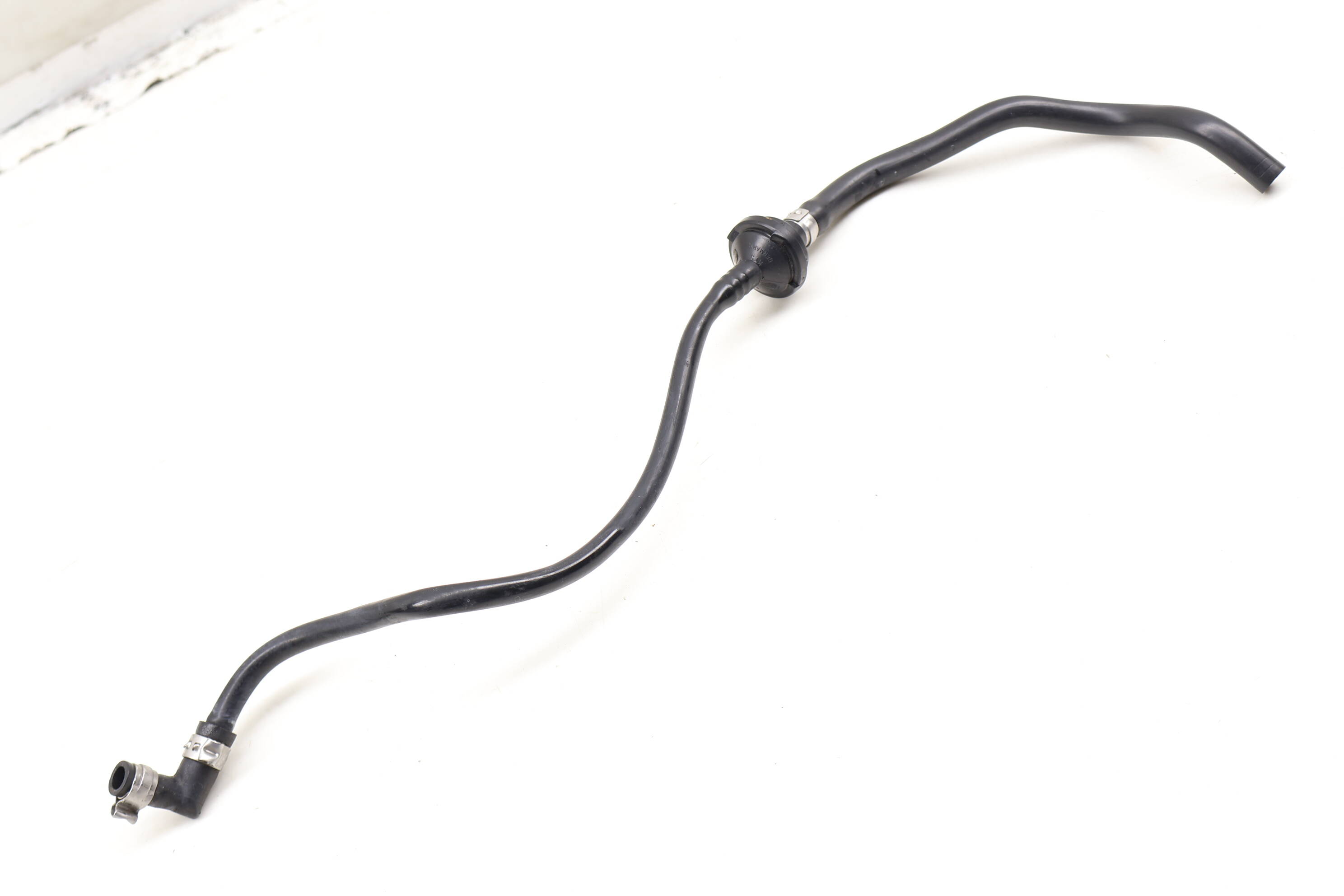 Pcv Breather Hose / Tube 06E103207P 95810720710